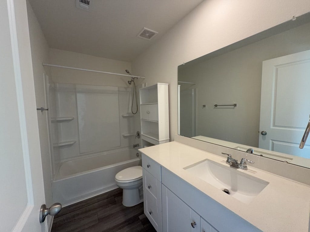 18618 Hunter William Way, New Caney, TX 77357 18618 Hunter William Way, New Caney, TX 77357