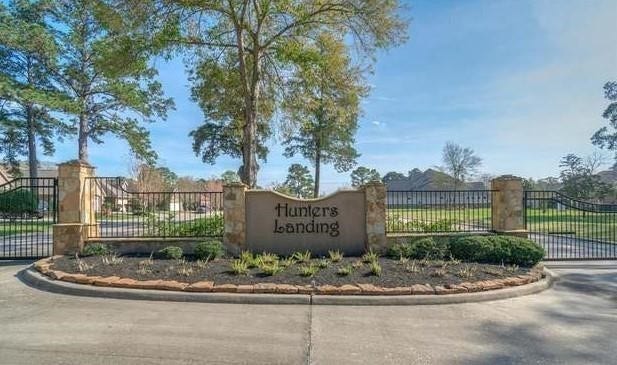 11130 Hunters Landing, Montgomery, TX 77356 Welcome to Hunters Landing Gated Community.