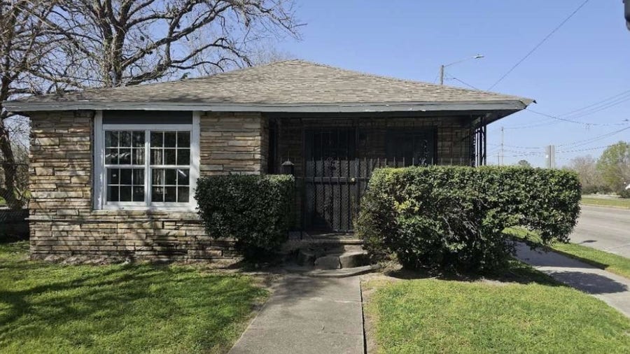 Property photo for 4843 Shreveport Boulevard, Houston, TX