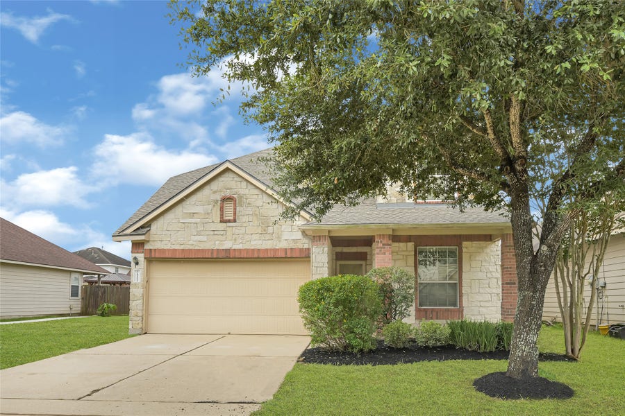 Property photo for 14202 Merganser Drive, Houston, TX