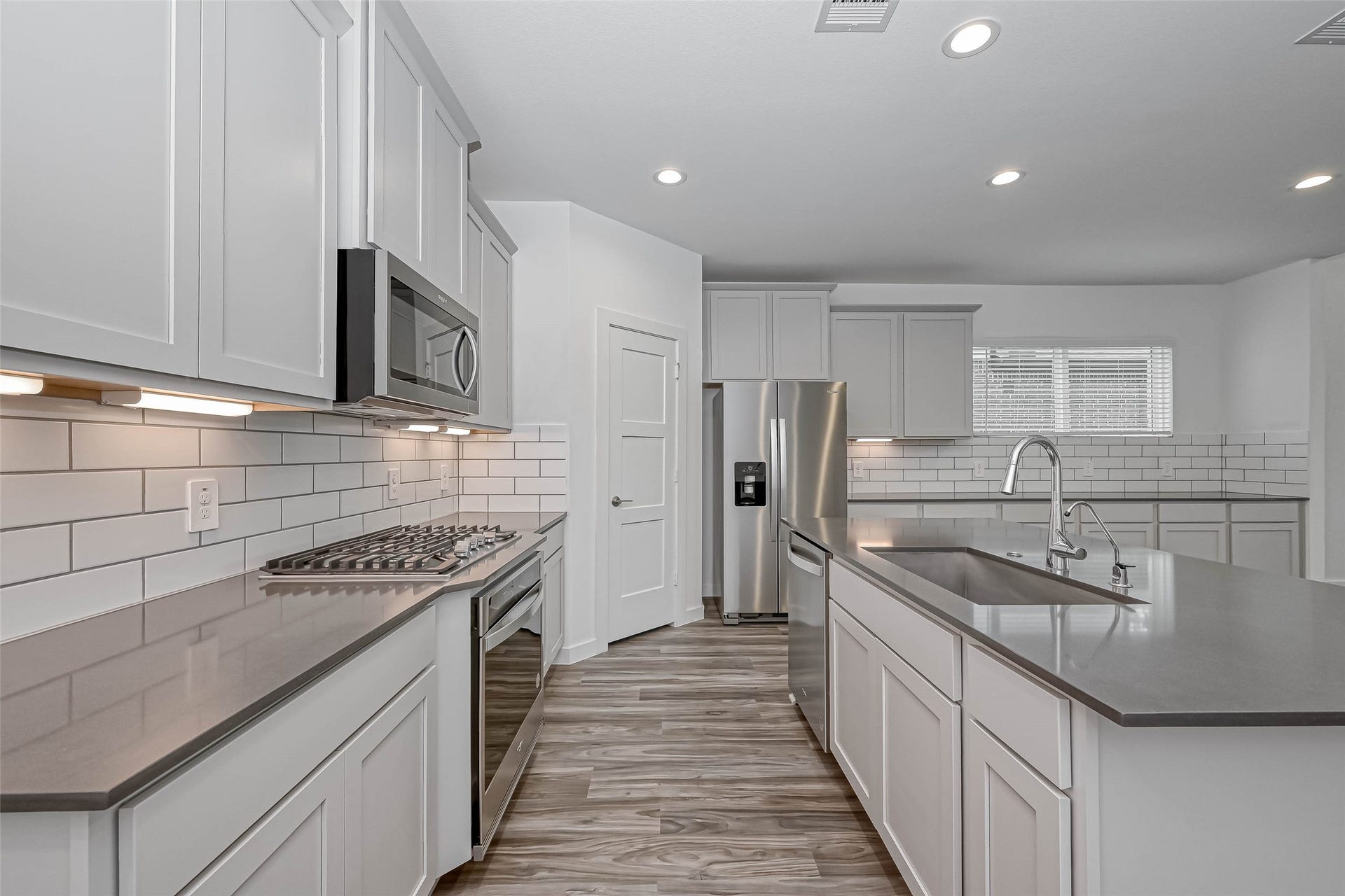 14315 Yellow Hawthorn Court, Conroe, TX 77384 14315 Yellow Hawthorn Court, Conroe, TX 77384
