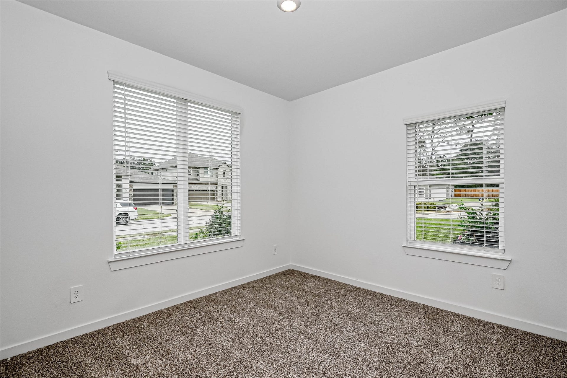 14315 Yellow Hawthorn Court, Conroe, TX 77384 5th Bedroom