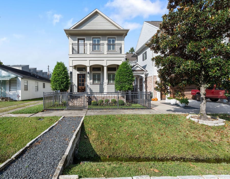 Property photo for 813 Ashland Street, Houston, TX