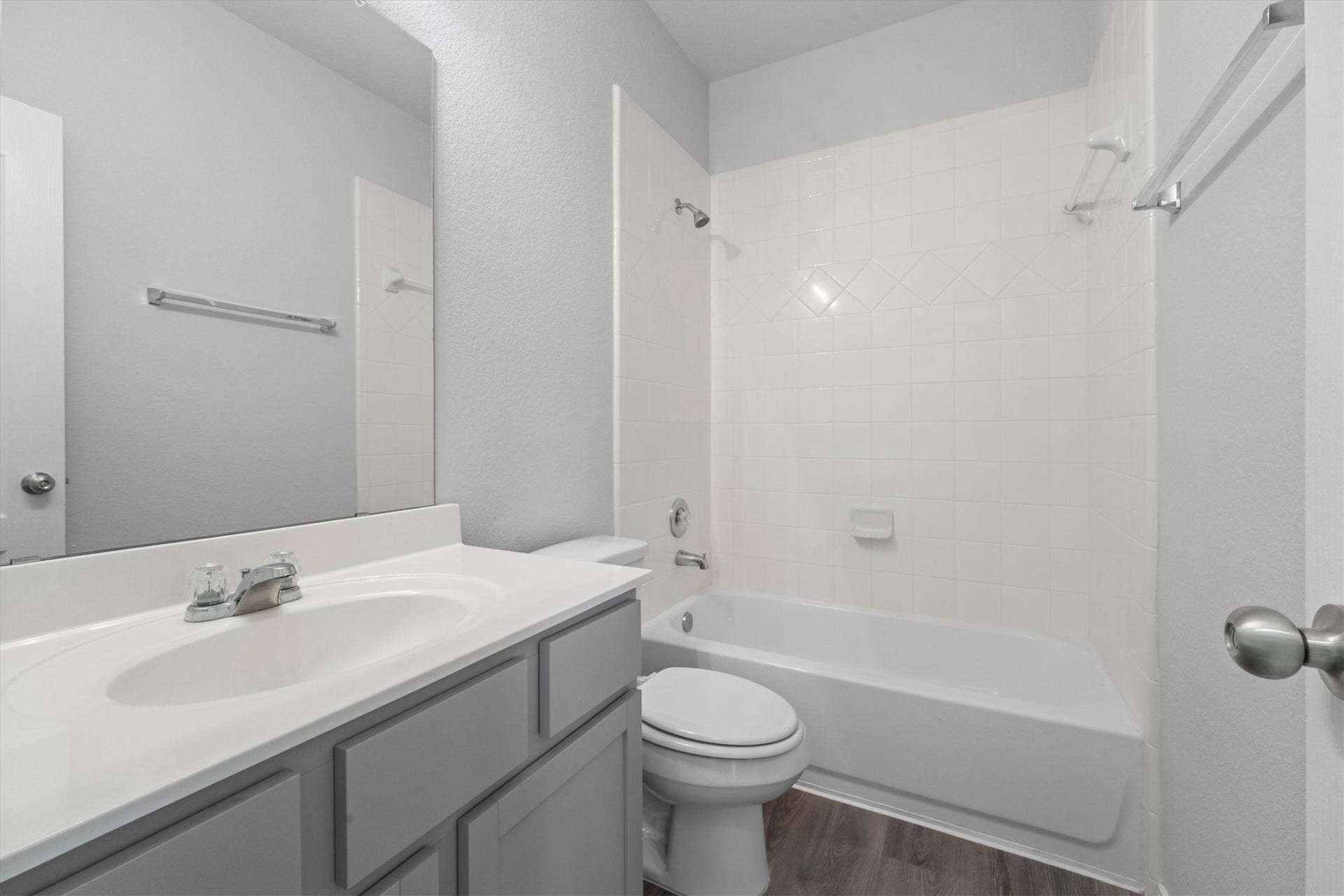 22635 Rosy Heights Trail, Tomball, TX 77377 Secondary Bathroom