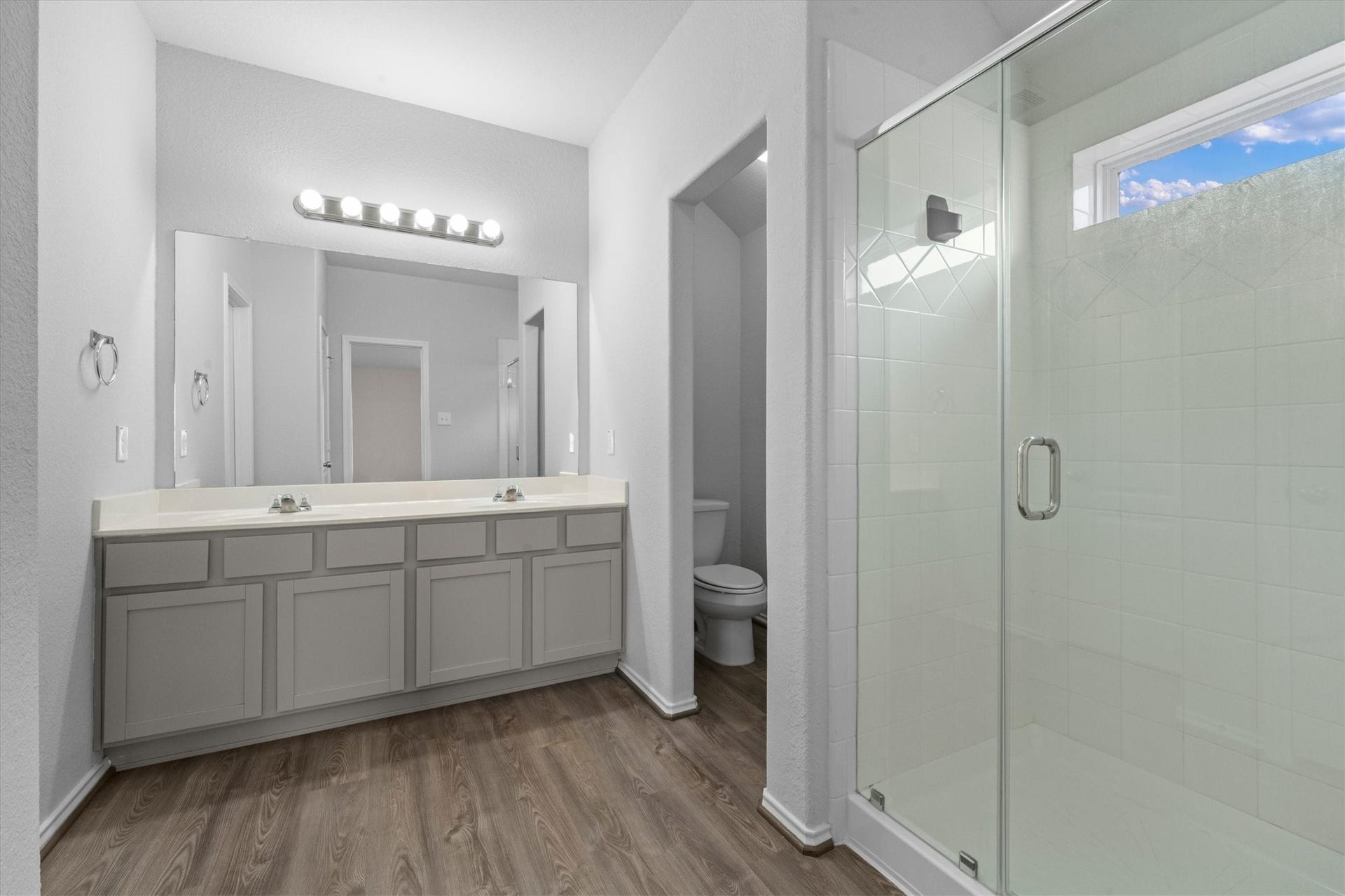 22635 Rosy Heights Trail, Tomball, TX 77377 Primary Bath with dual sinks