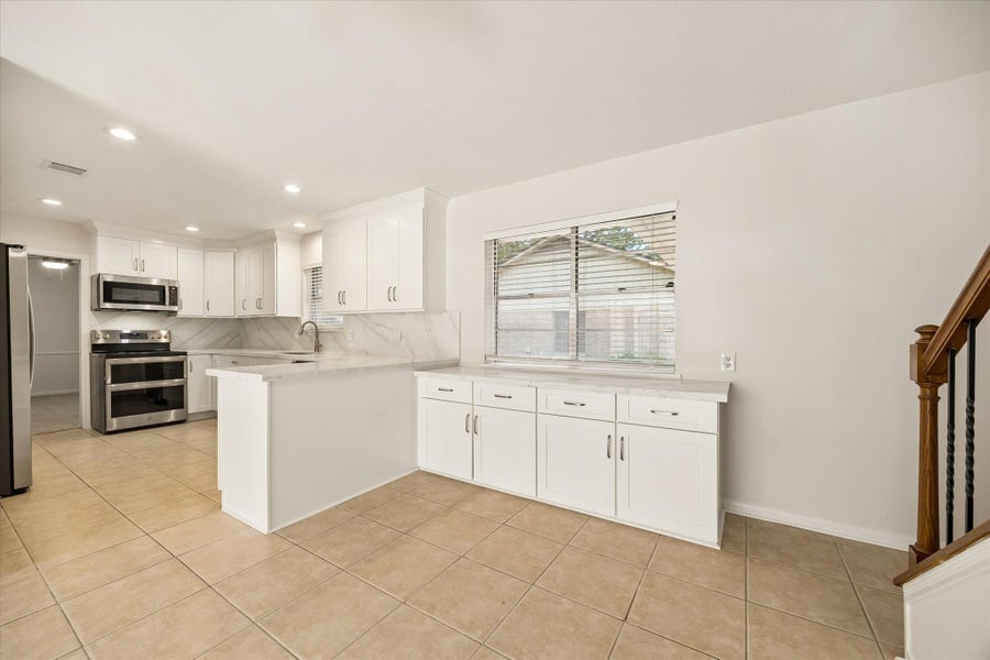 Property photo for 114 CAMELLIA STREET, Sugar Land, TX