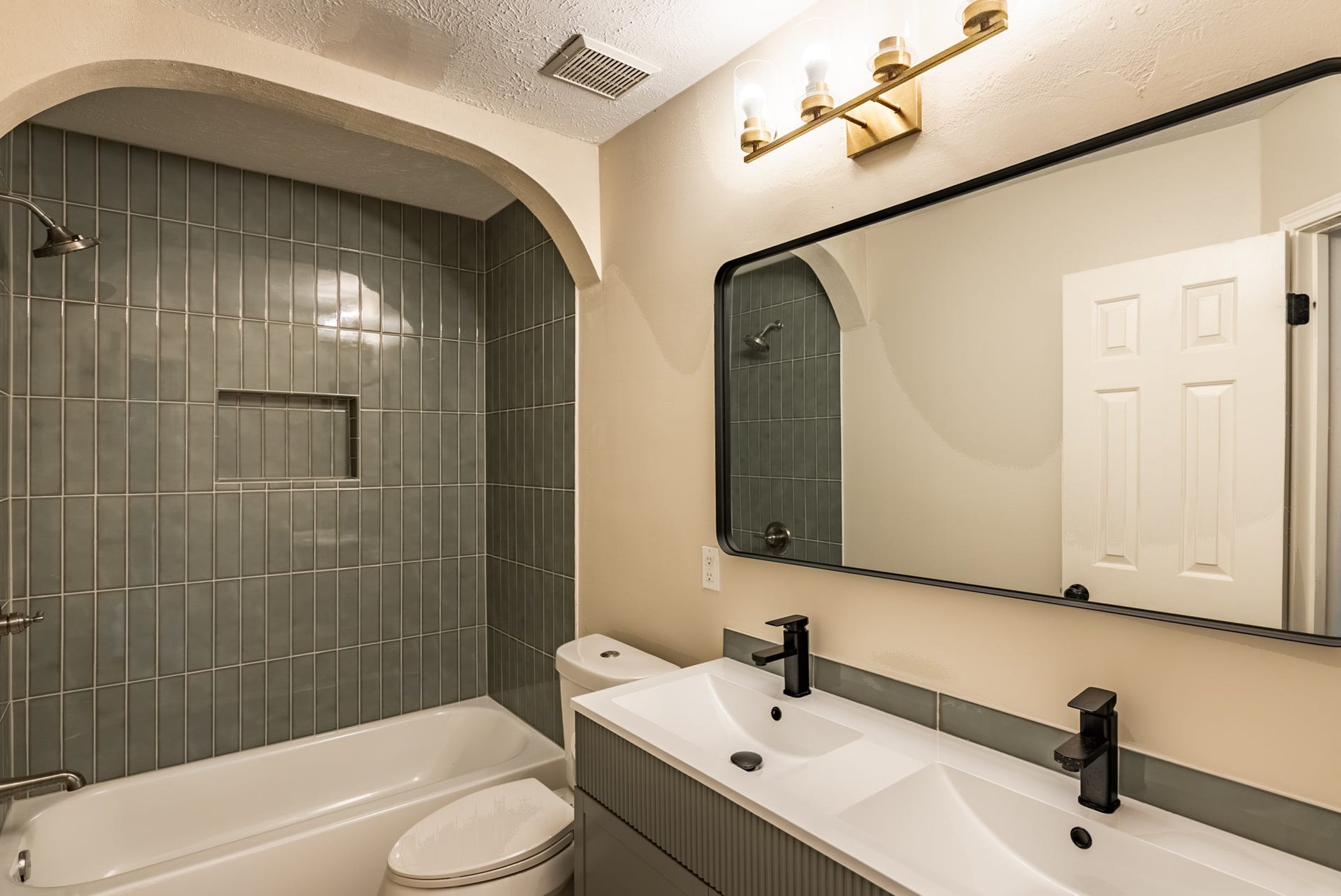 4426 Ringrose Drive, Missouri City, TX 77459 4426 Ringrose Drive, Missouri City, TX 77459