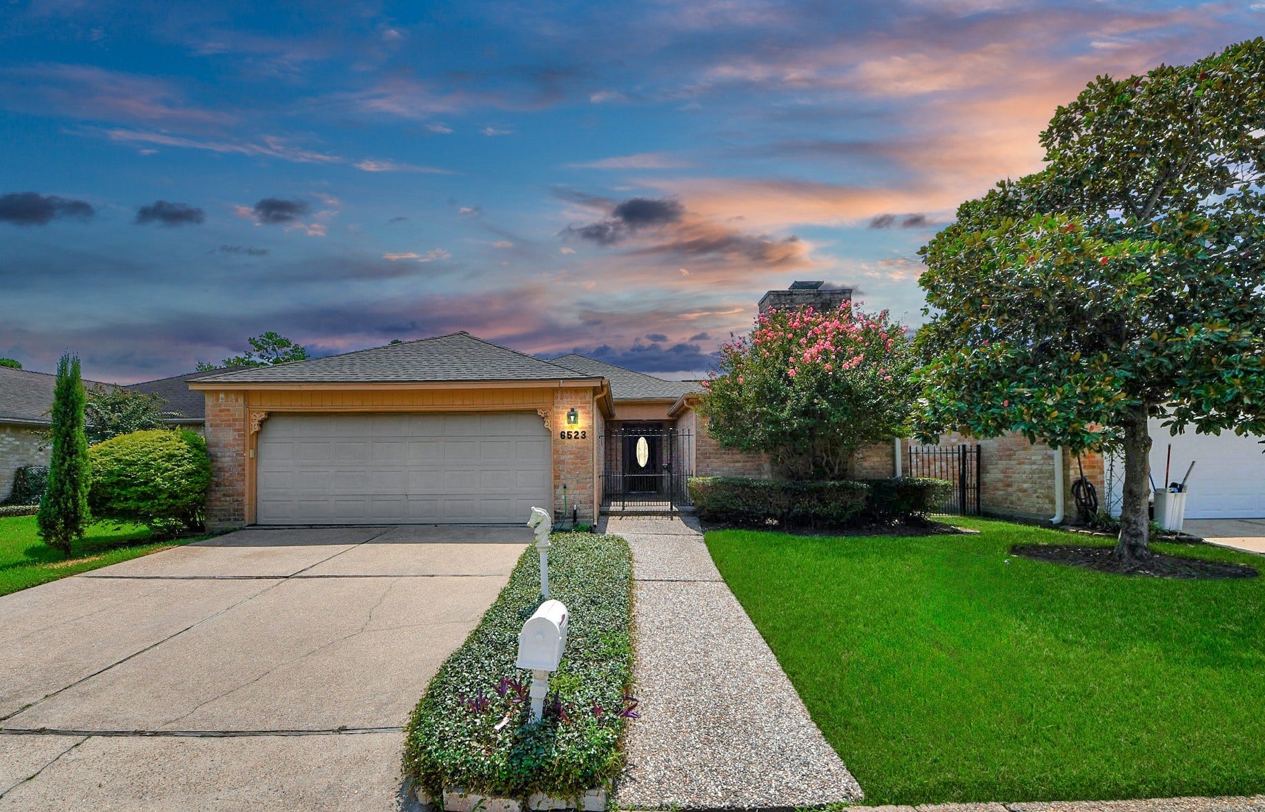 6523 Oakland Hills Drive, Houston, TX 77069 6523 Oakland Hills Drive, Houston, TX 77069