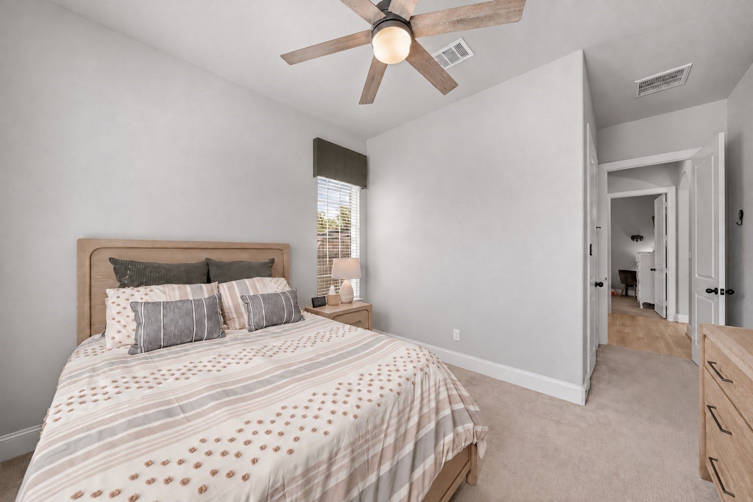2030 Pembrook Place, Missouri City, TX 77459 2030 Pembrook Place, Missouri City, TX 77459