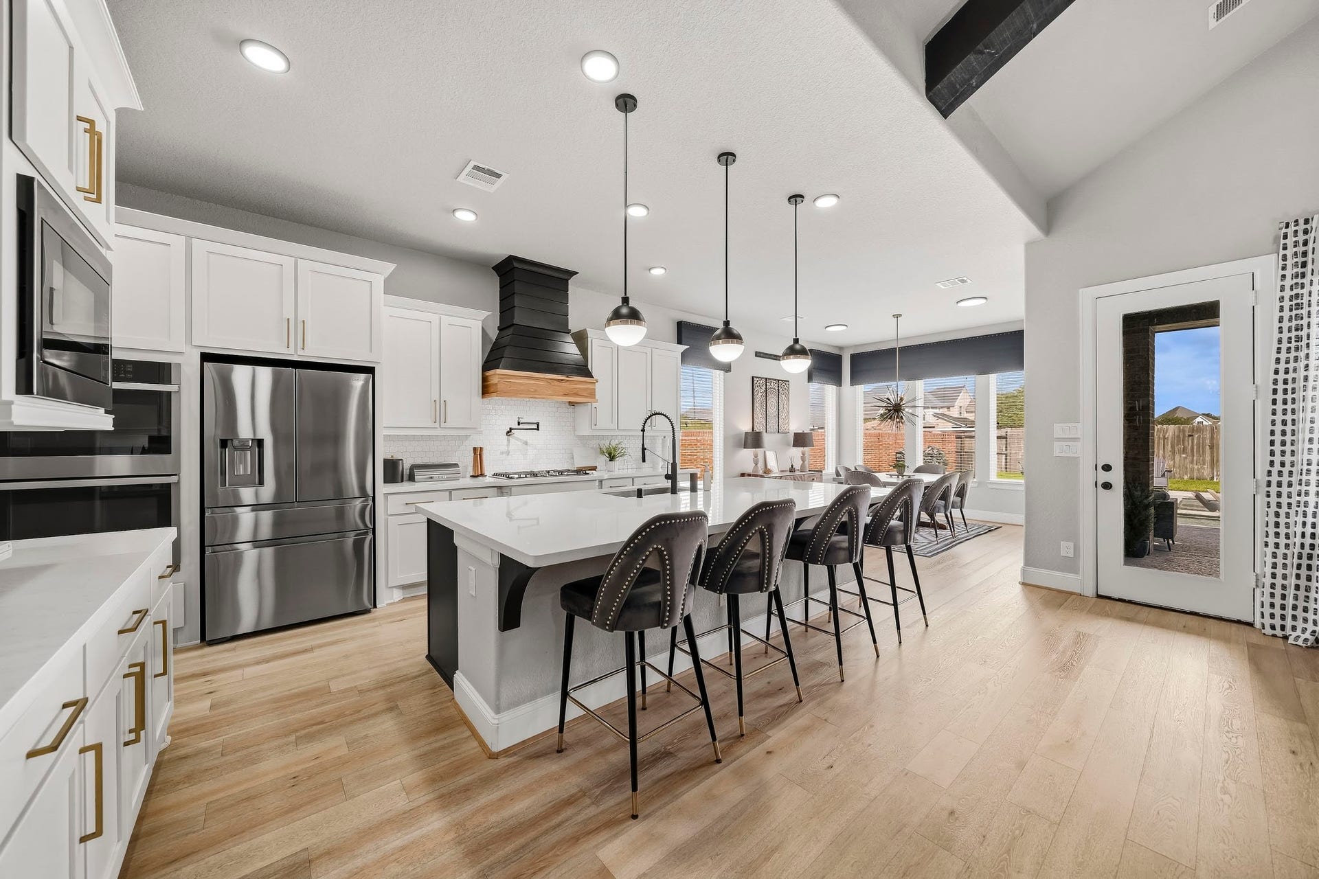 2030 Pembrook Place, Missouri City, TX 77459 2030 Pembrook Place, Missouri City, TX 77459