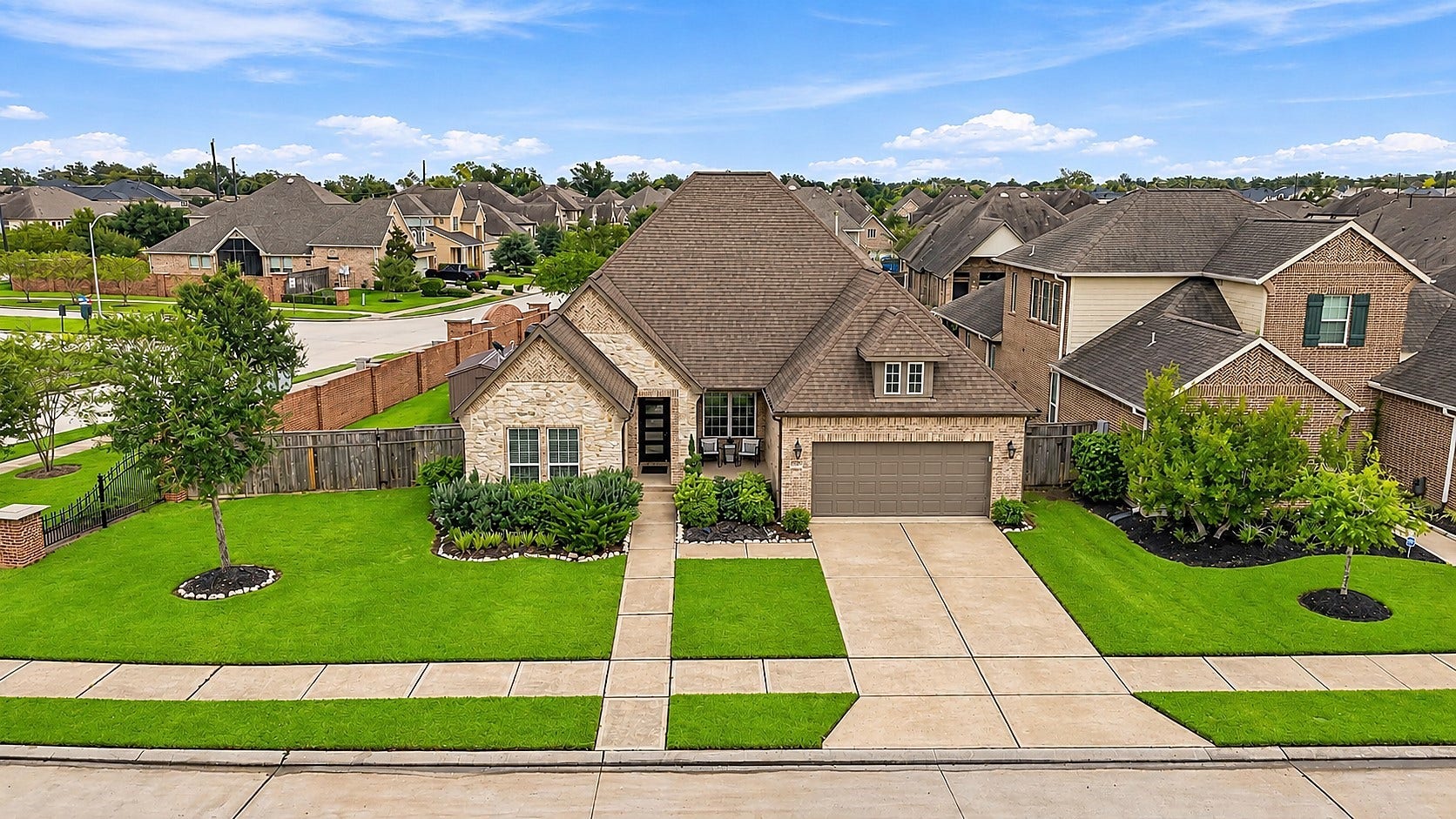 2030 Pembrook Place, Missouri City, TX 77459 2030 Pembrook Place, Missouri City, TX 77459