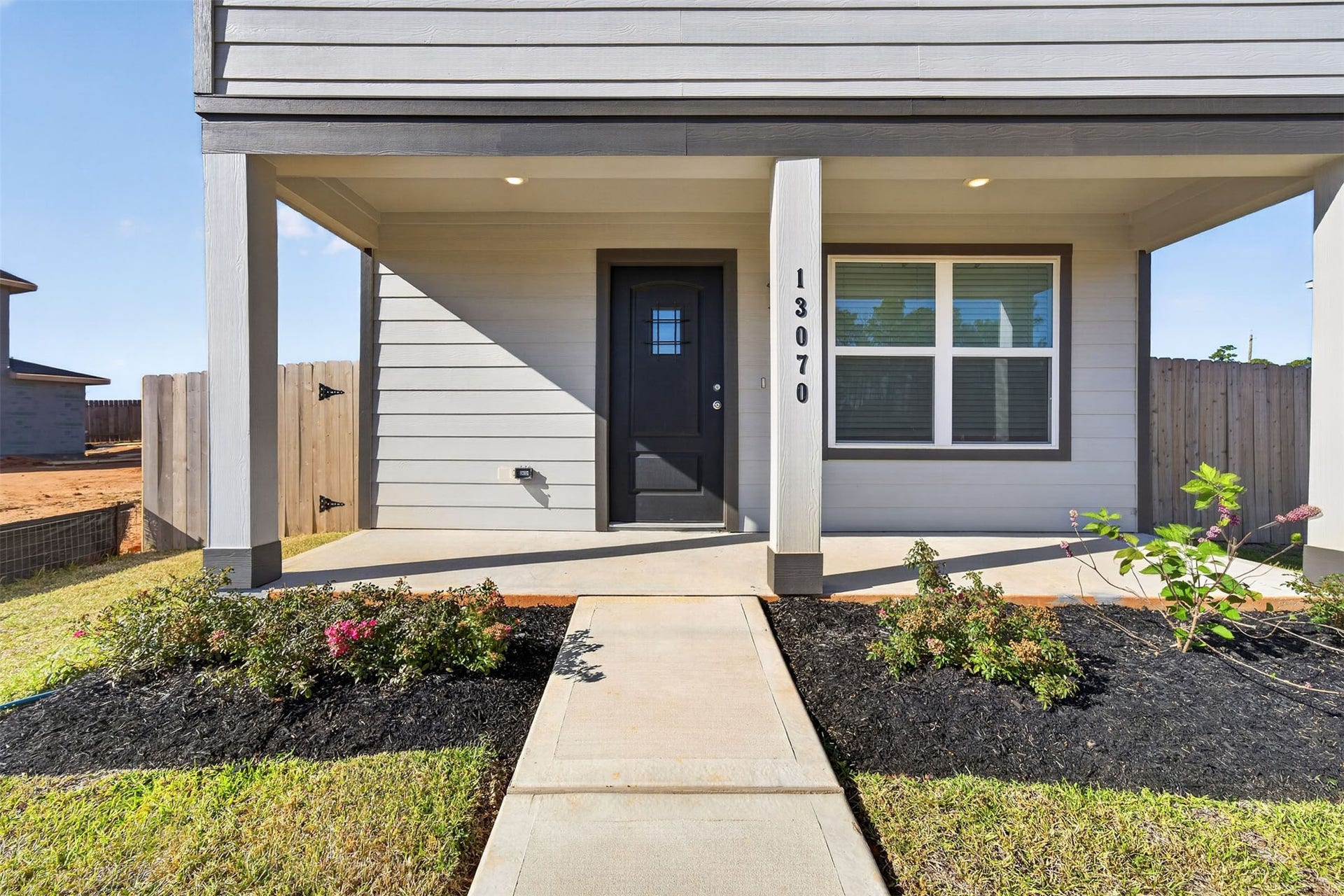 13070 Turret Bend Way, Willis, TX 77378 13070 Turret Bend Way, Willis, TX 77378