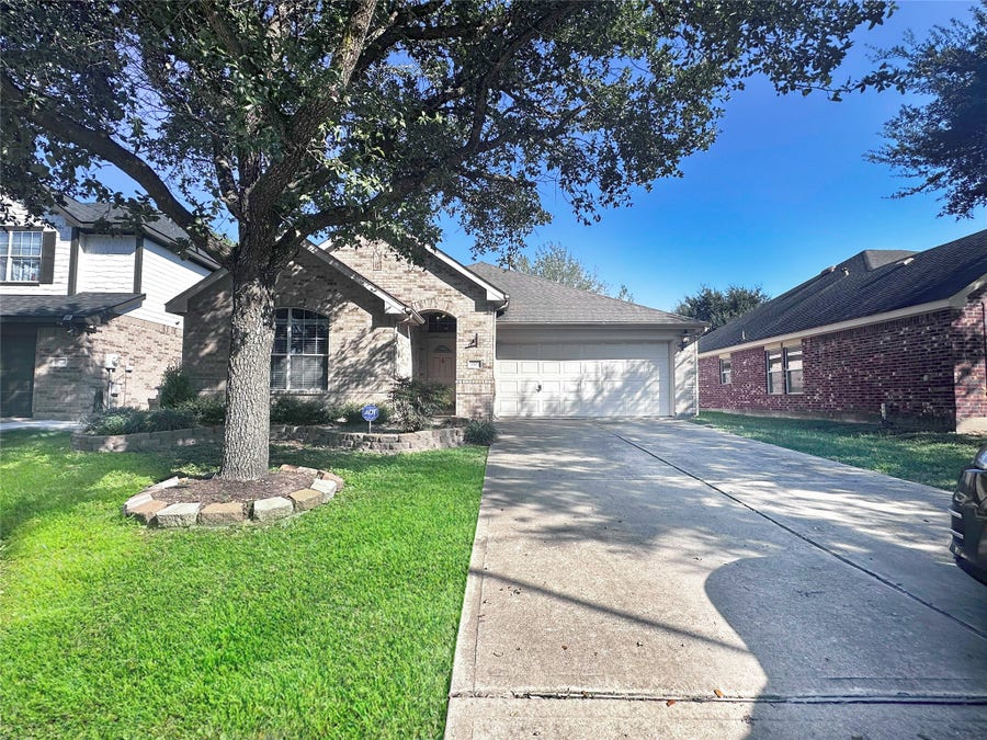 Property photo for 3307 Raintree Village Drive, Katy, TX
