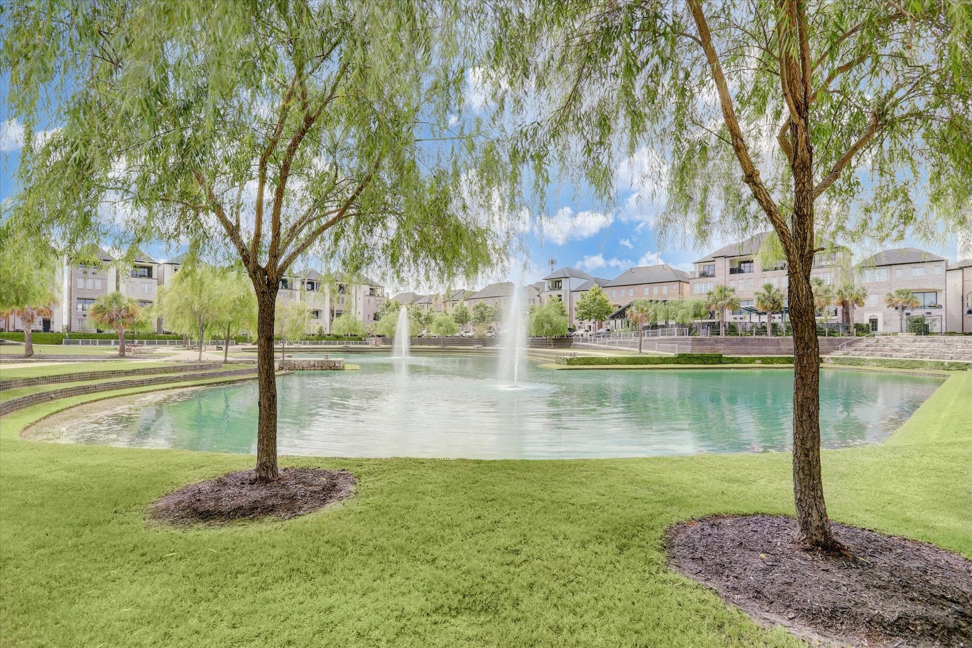 5929 Cottage Grove Lake Drive, Houston, TX 77007 5929 Cottage Grove Lake Drive, Houston, TX 77007