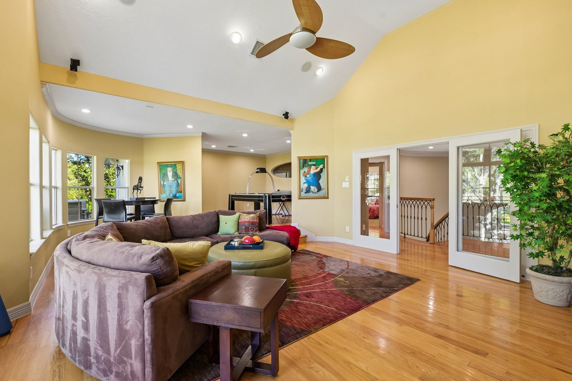 6 Farrell Ridge Drive, Sugar Land, TX 77479