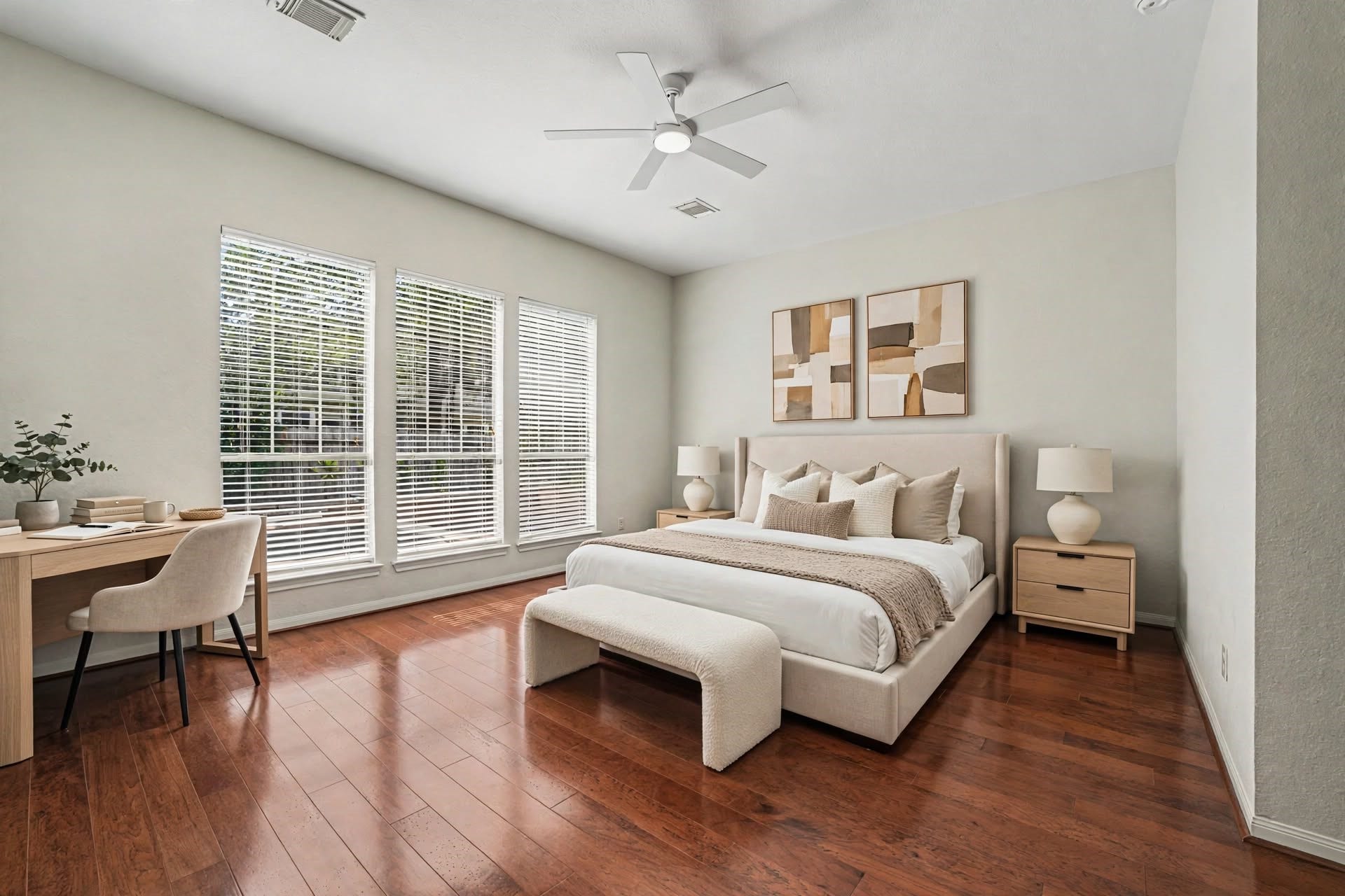 62 W Tapestry Park Circle, The Woodlands, TX 77381 62 W Tapestry Park Circle, The Woodlands, TX 77381