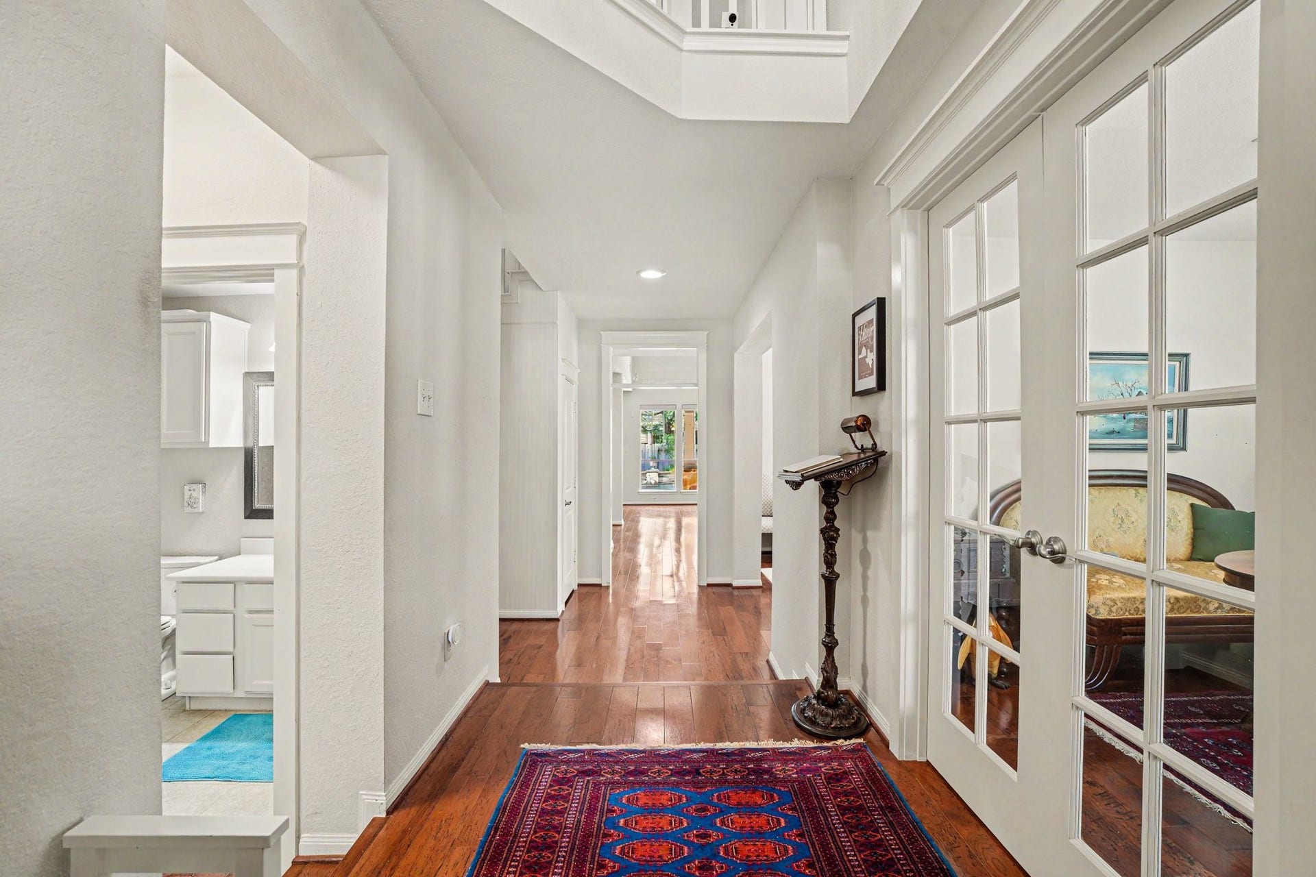 62 W Tapestry Park Circle, The Woodlands, TX 77381 62 W Tapestry Park Circle, The Woodlands, TX 77381