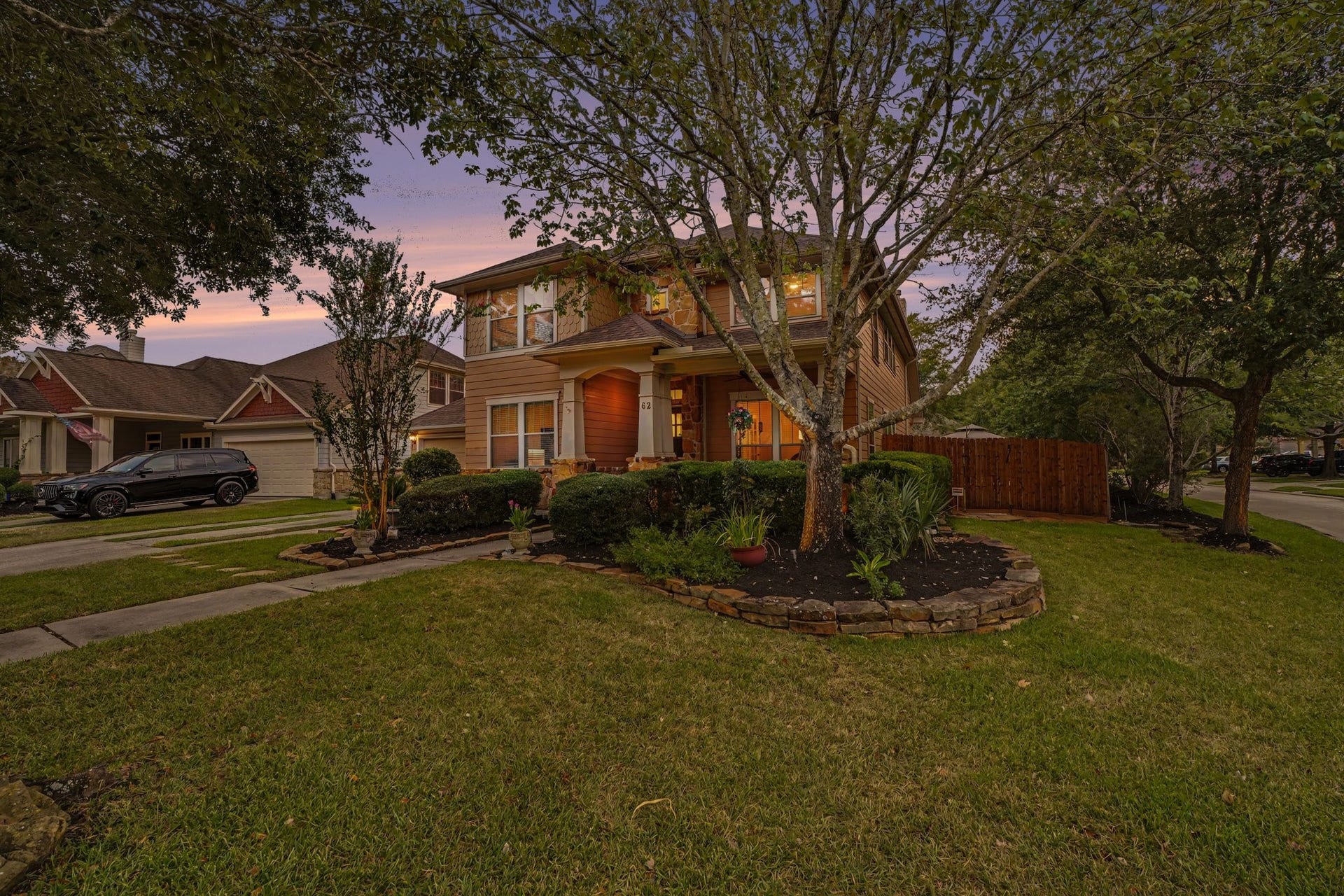 62 W Tapestry Park Circle, The Woodlands, TX 77381 62 W Tapestry Park Circle, The Woodlands, TX 77381