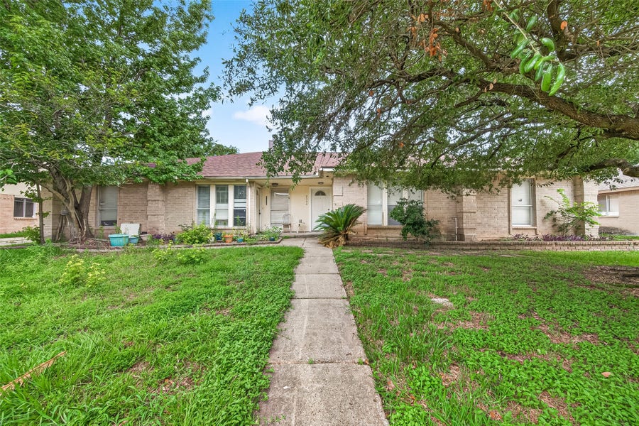 Property photo for 2334 Autumn Springs Lane, Spring, TX