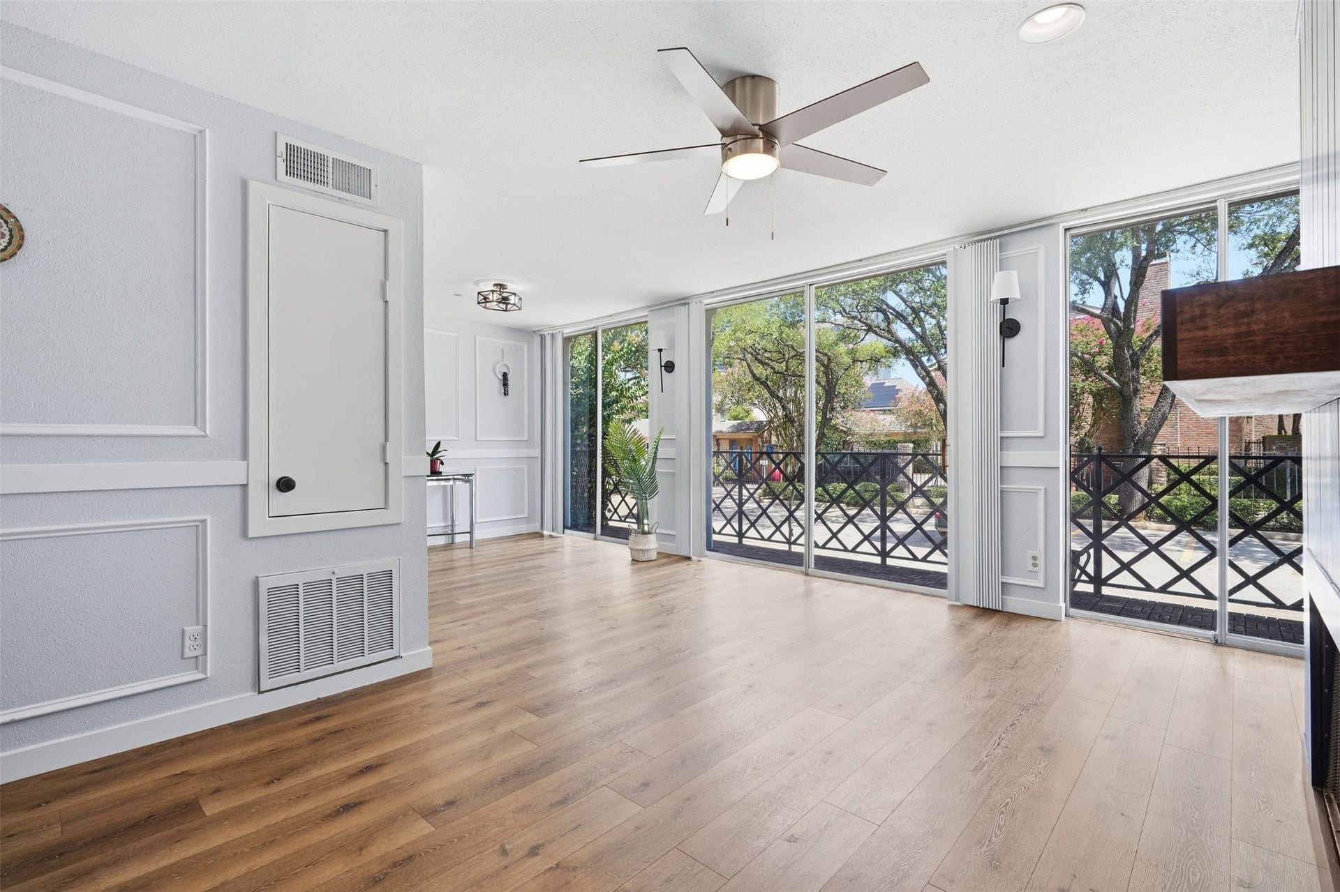 2333 Bering Drive, #108, Houston, TX 77057 2333 Bering Drive, #108, Houston, TX 77057