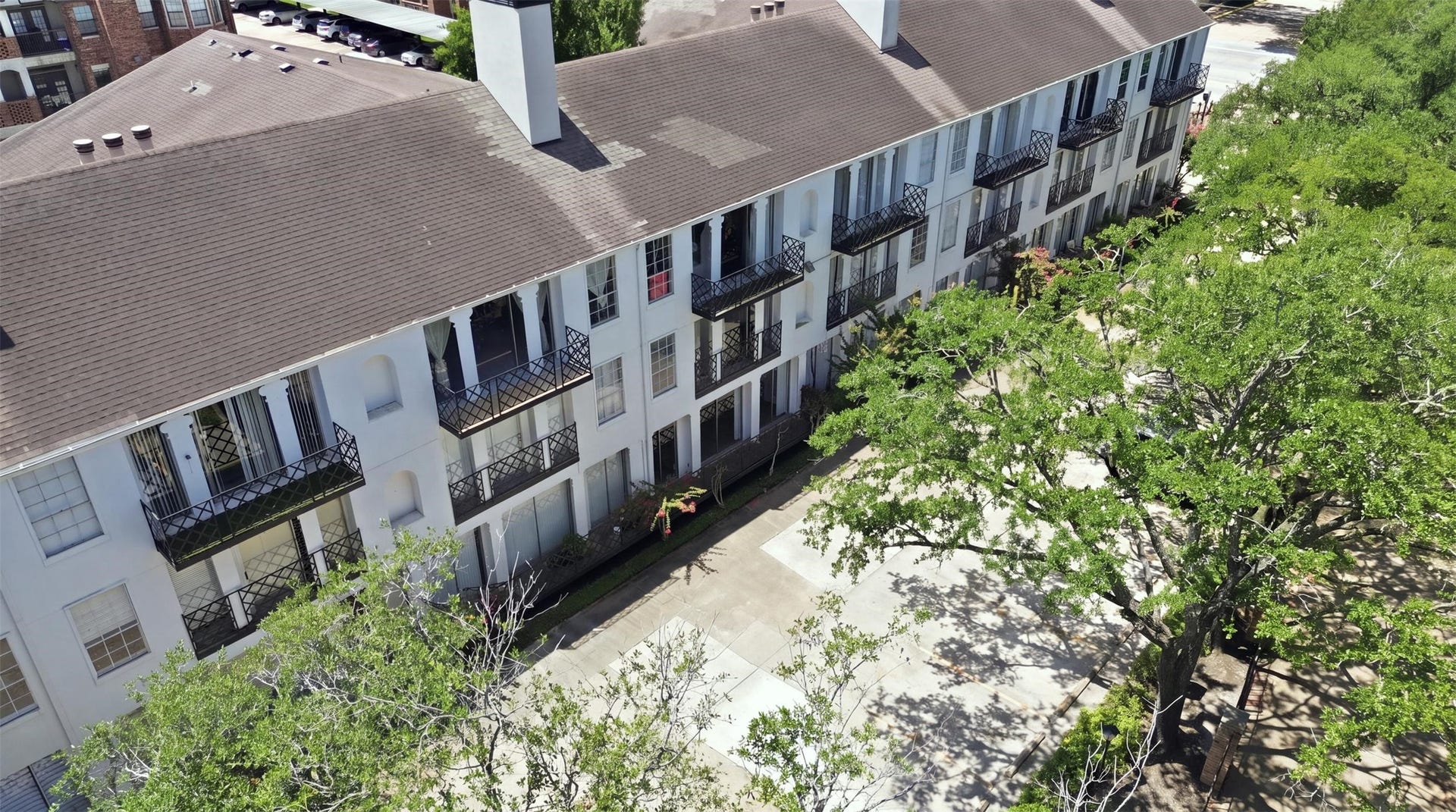 2333 Bering Drive, #108, Houston, TX 77057 2333 Bering Drive, #108, Houston, TX 77057
