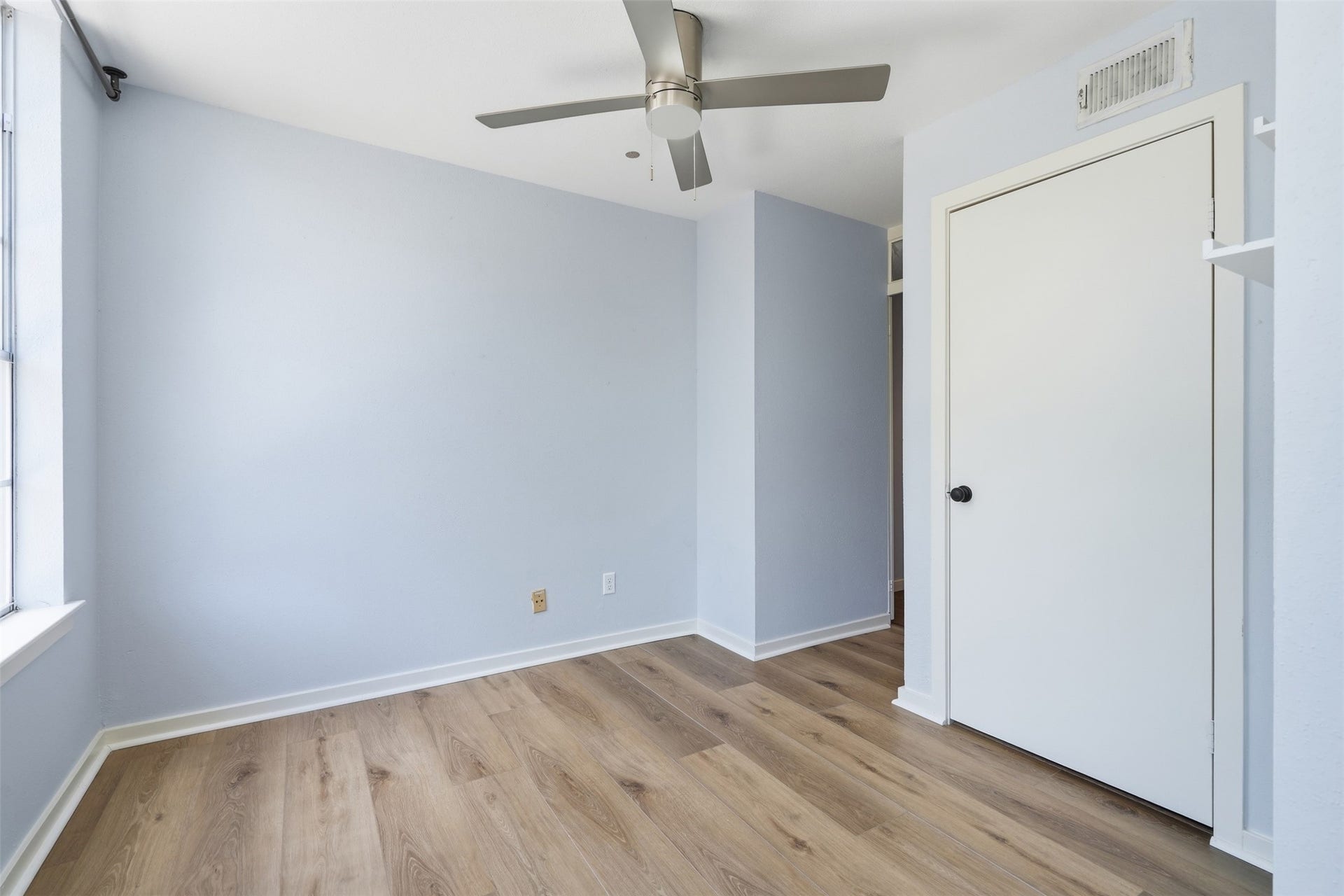 2333 Bering Drive, #108, Houston, TX 77057 2333 Bering Drive, #108, Houston, TX 77057