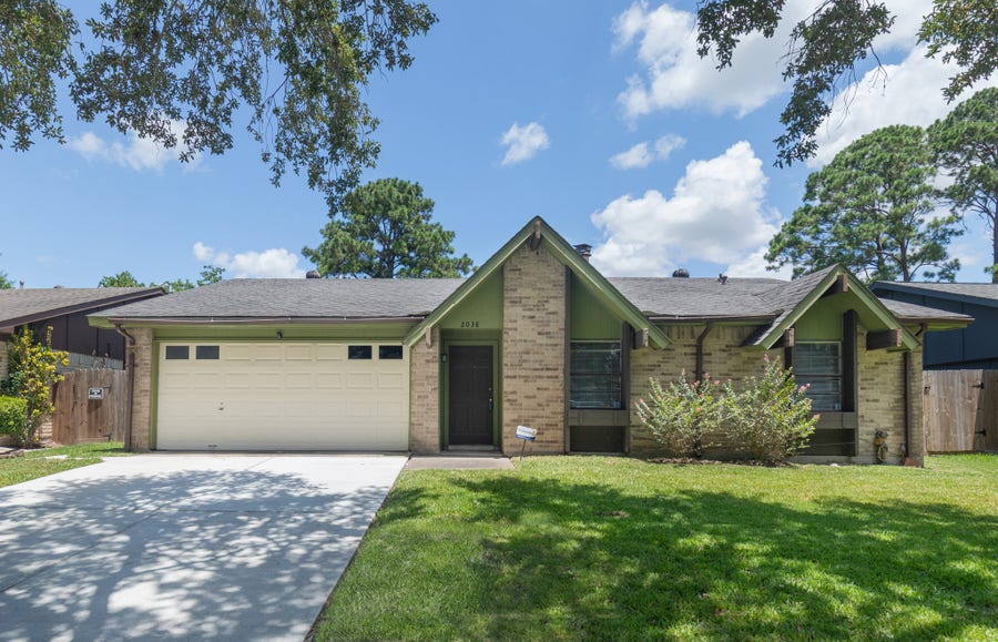 Property photo for 2038 Fall Meadow Drive, Missouri City, TX