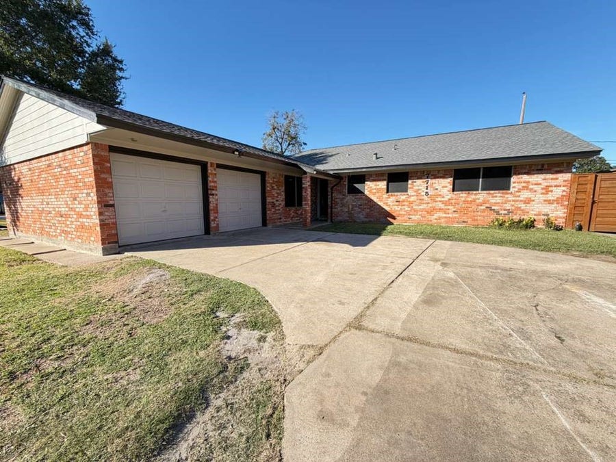 Property photo for 7715 Catalina Lane, Houston, TX