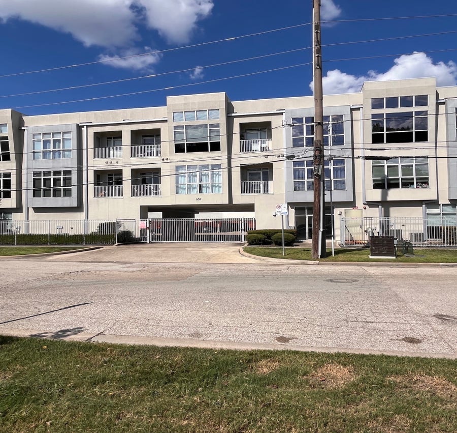 Property photo for 207 Pierce Street, #206, Houston, TX
