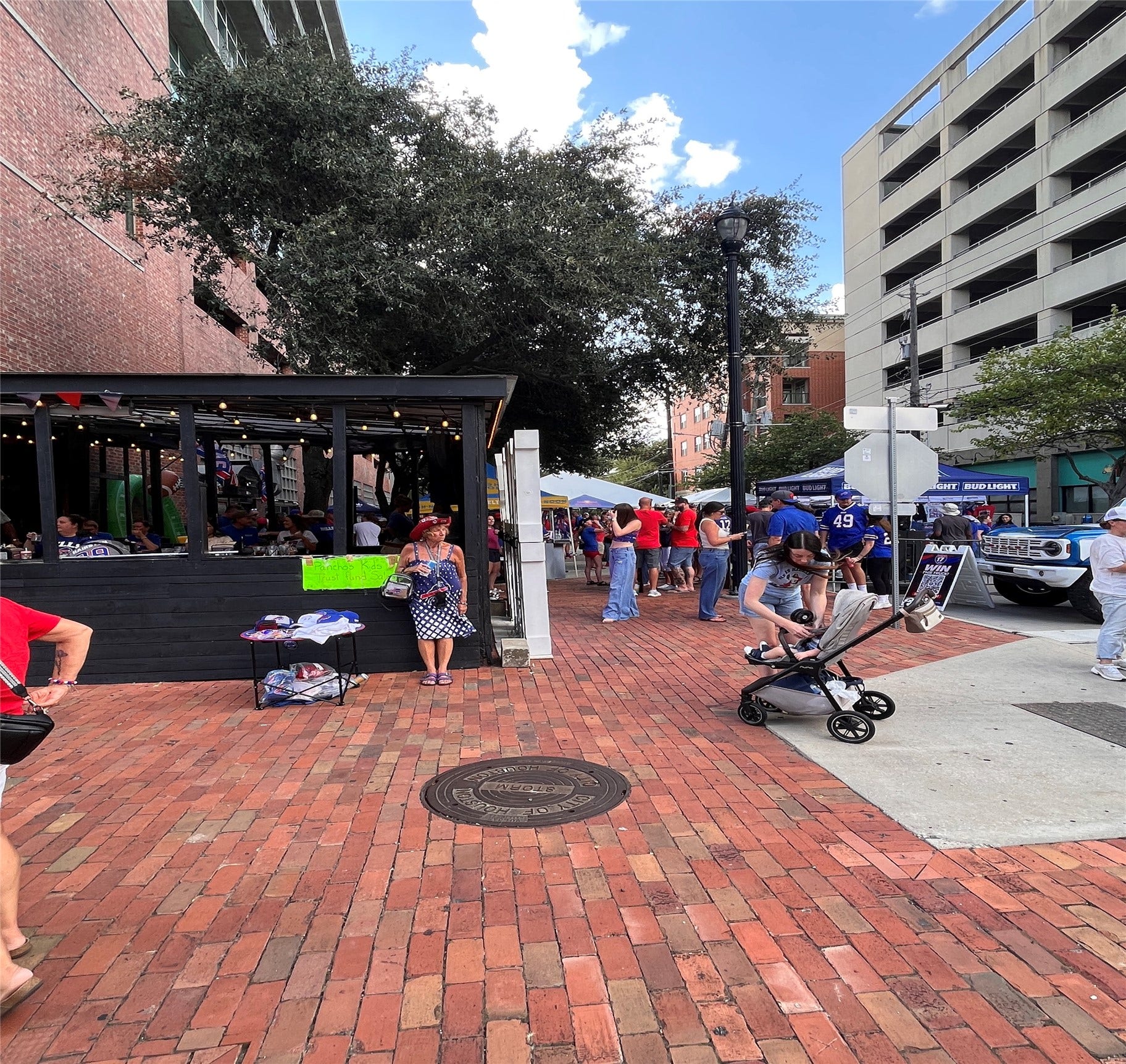 207 Pierce Street, #206, Houston, TX 77002 207 Pierce Street, #206, Houston, TX 77002