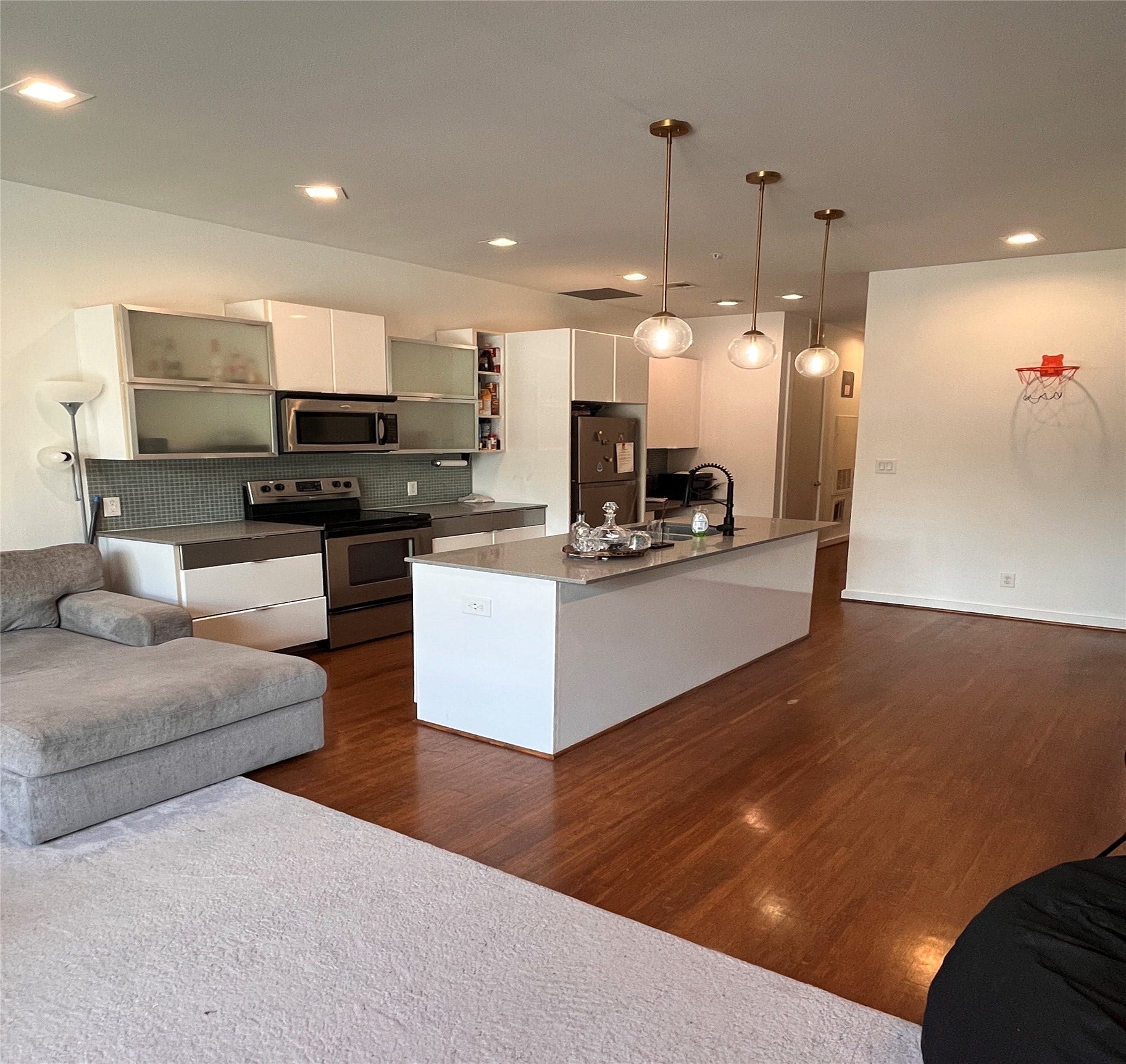 207 Pierce Street, #206, Houston, TX 77002 207 Pierce Street, #206, Houston, TX 77002
