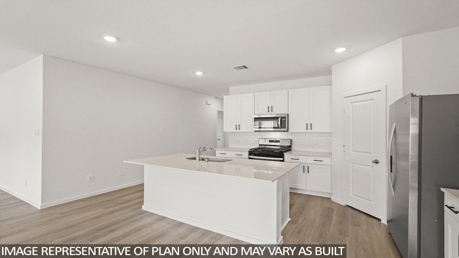 16450 Pinebrook Leaf Lane, Magnolia, TX 77355 16450 Pinebrook Leaf Lane, Magnolia, TX 77355