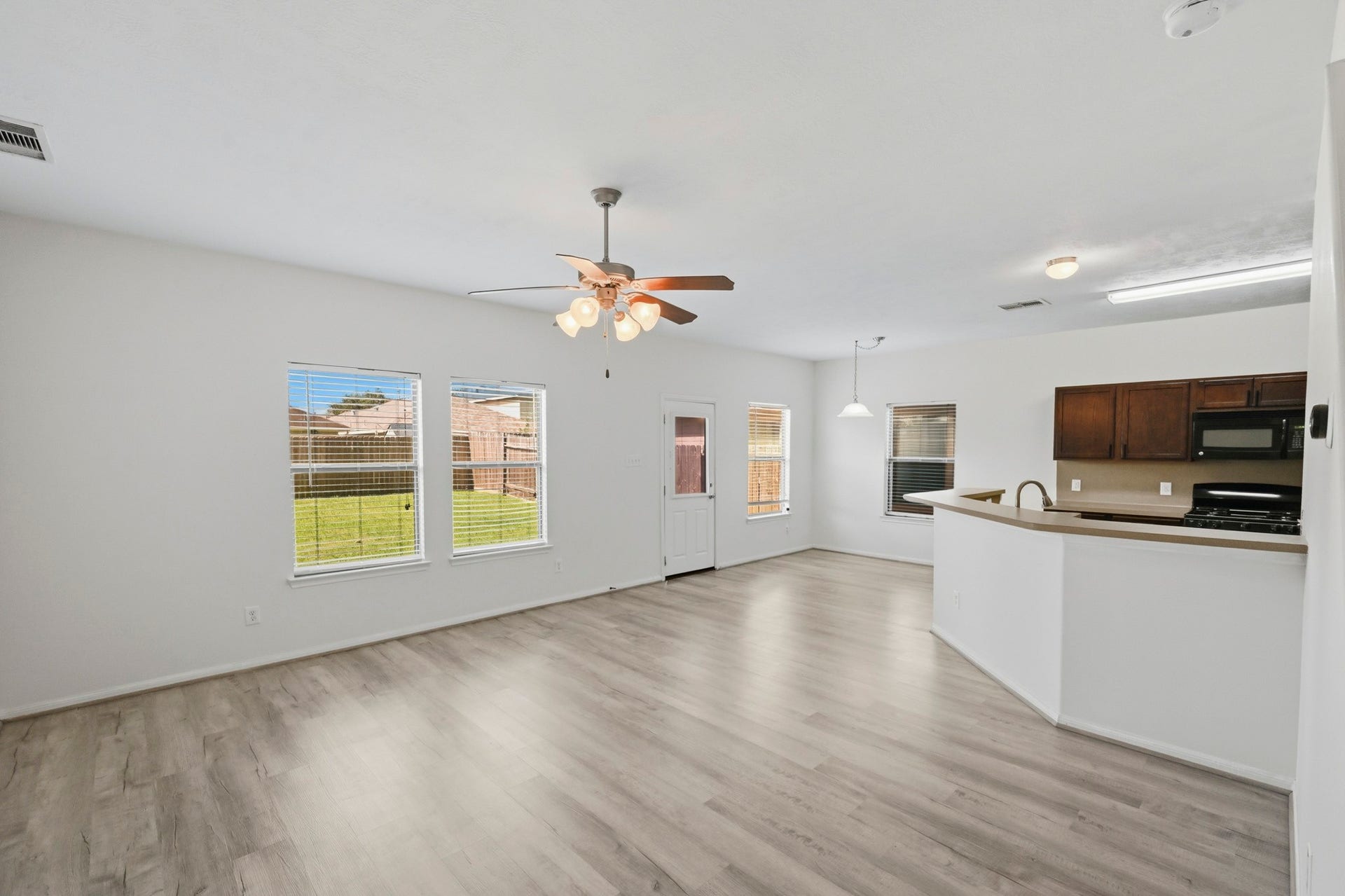 9431 Parsley Path Lane, Houston, TX 77064 9431 Parsley Path Lane, Houston, TX 77064
