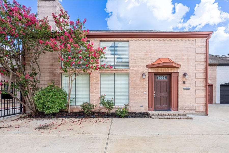 Property photo for 2306 Potomac Drive, #B, Houston, TX