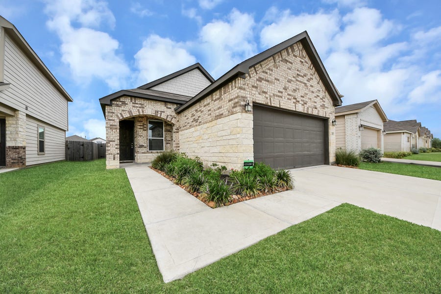Property photo for 22830 Brisbee Lane, Hockley, TX