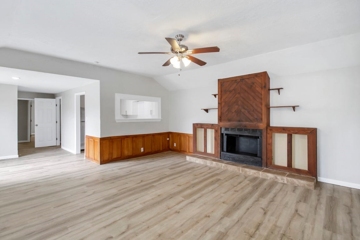 4718 Palmetto Street, Bacliff, TX 77518 4718 Palmetto Street, Bacliff, TX 77518