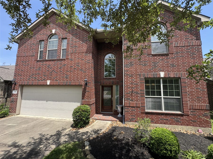 Property photo for 30 Black Swan Court, Magnolia, TX