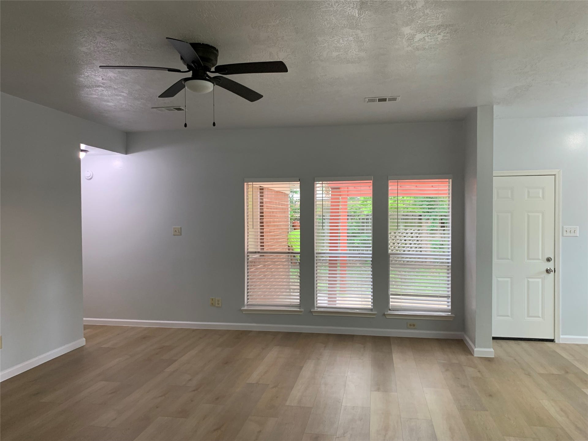 3115 Shady Ridge Trail, Sugar Land, TX 77498 3115 Shady Ridge Trail, Sugar Land, TX 77498