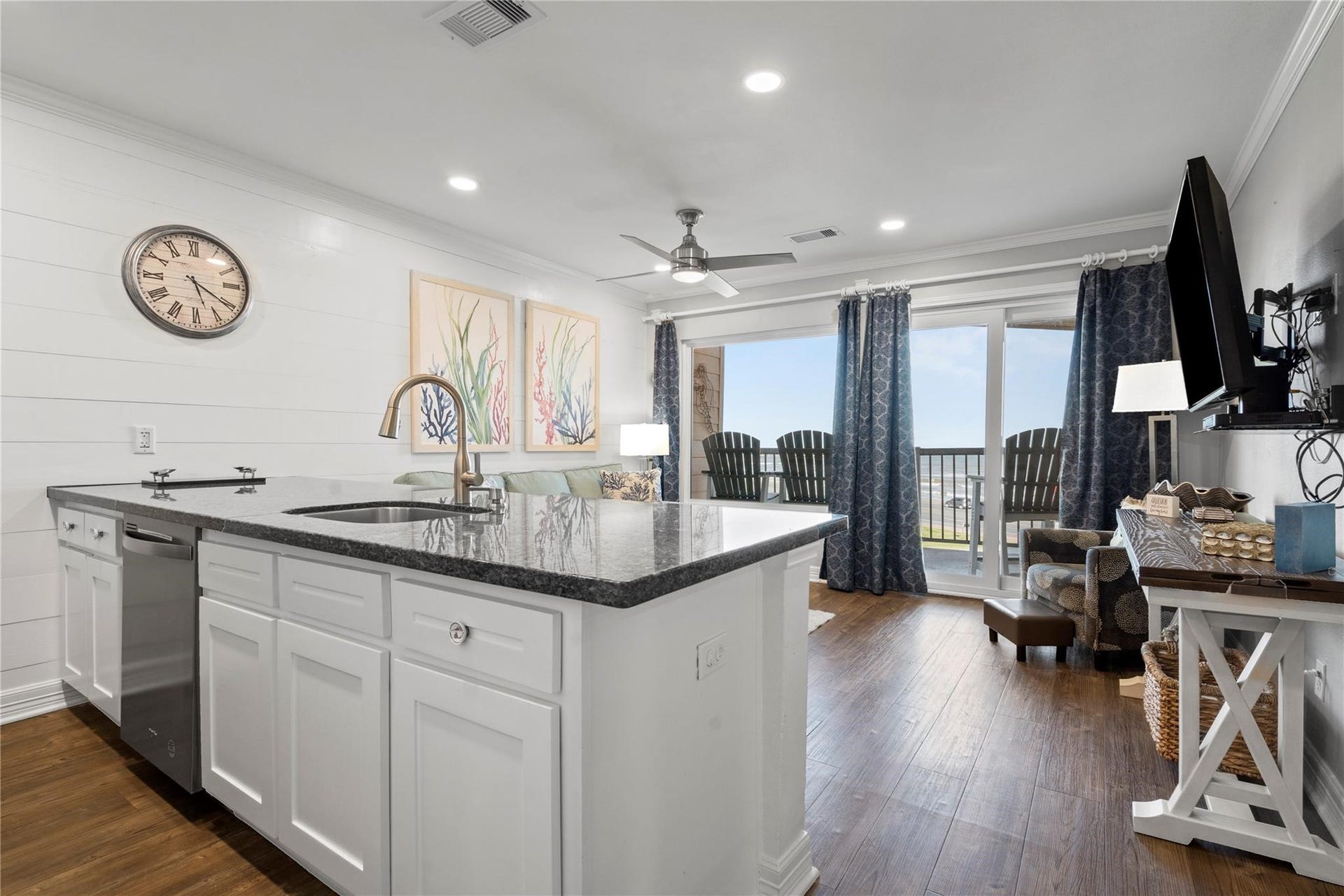9520 Seawall Boulevard, #308, Galveston, TX 77554 9520 Seawall Boulevard, #308, Galveston, TX 77554