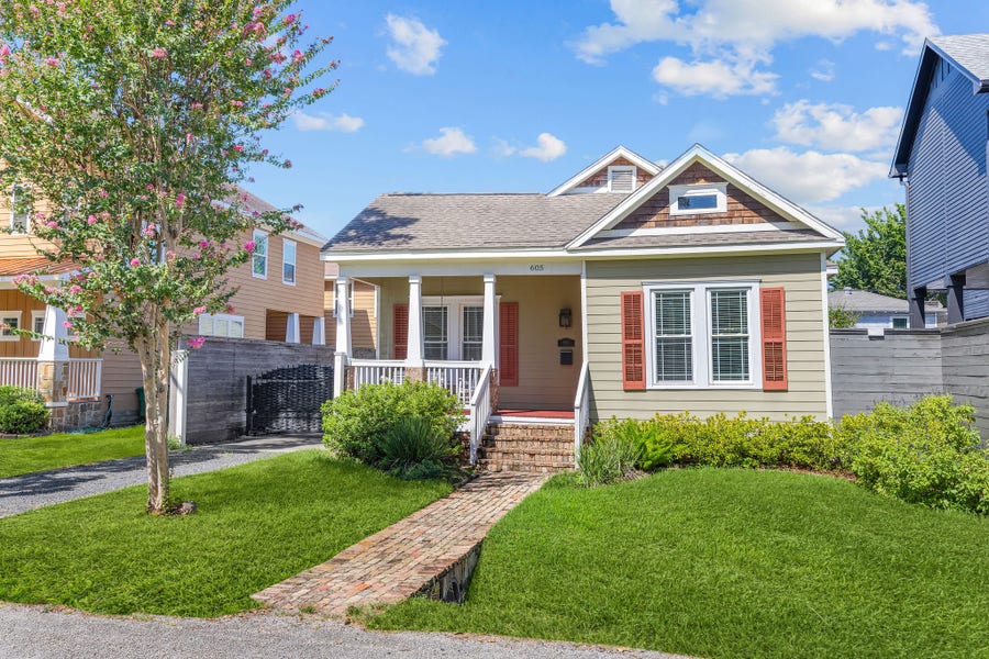 Property photo for 605 Archer Street, Houston, TX