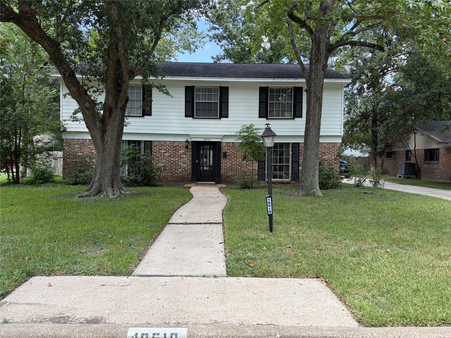Property photo for 18510 Point Lookout Drive, Houston, TX