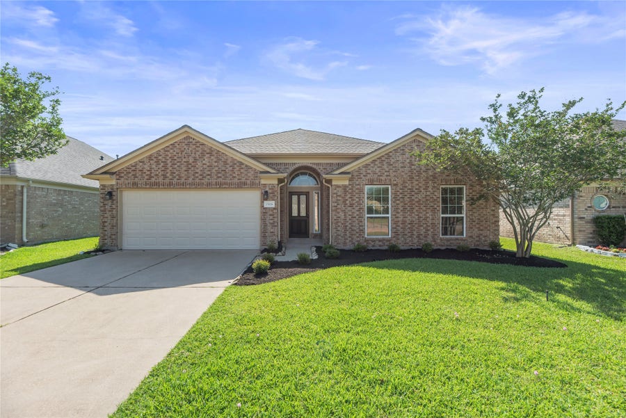Property photo for 15118 Russet Bend Lane, Cypress, TX