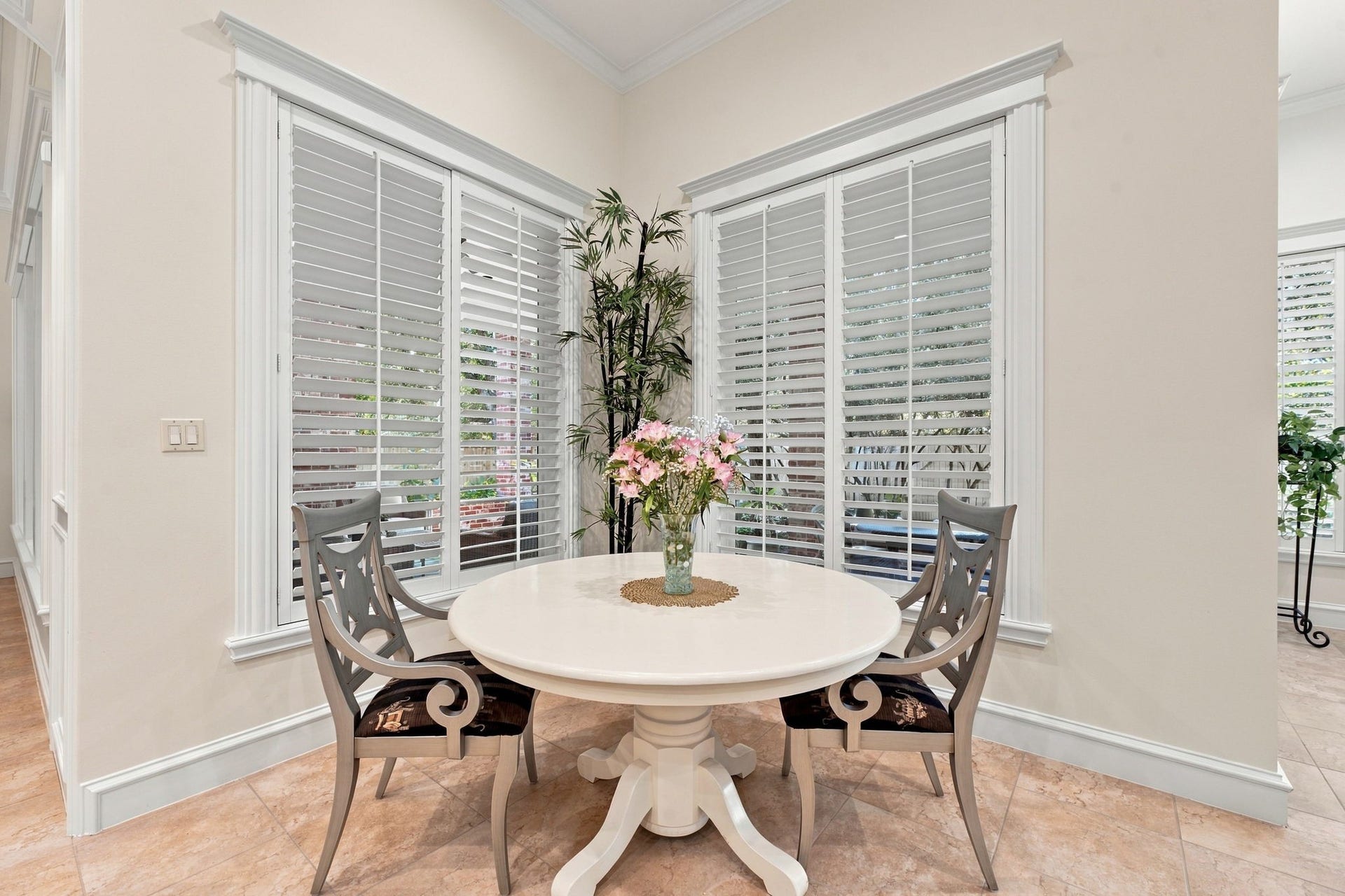 67 W Ambassador Bend, The Woodlands, TX 77382 67 W Ambassador Bend, The Woodlands, TX 77382