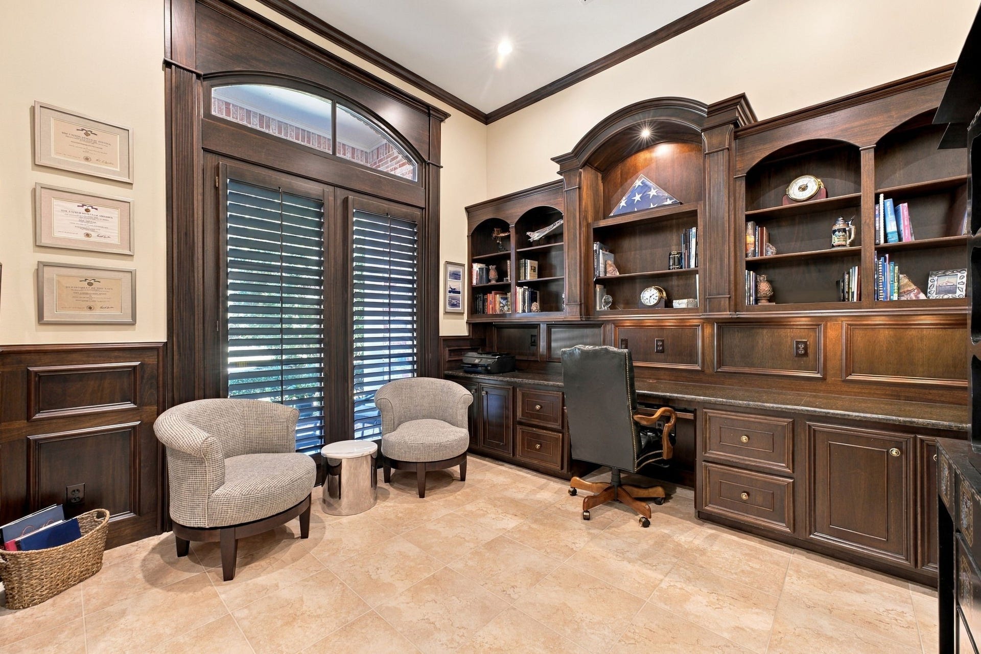 67 W Ambassador Bend, The Woodlands, TX 77382 67 W Ambassador Bend, The Woodlands, TX 77382