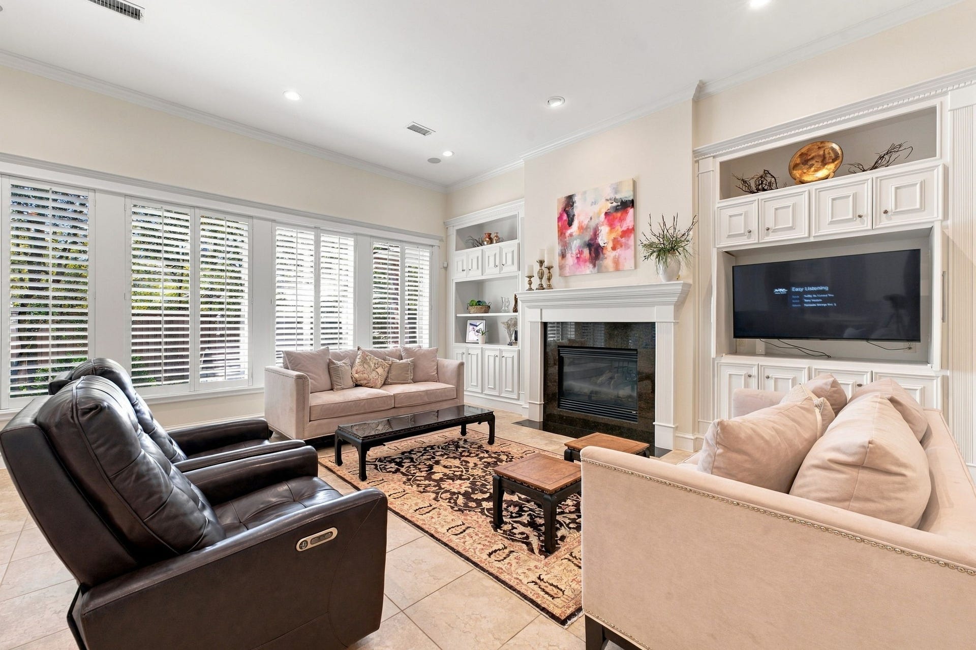 67 W Ambassador Bend, The Woodlands, TX 77382 67 W Ambassador Bend, The Woodlands, TX 77382