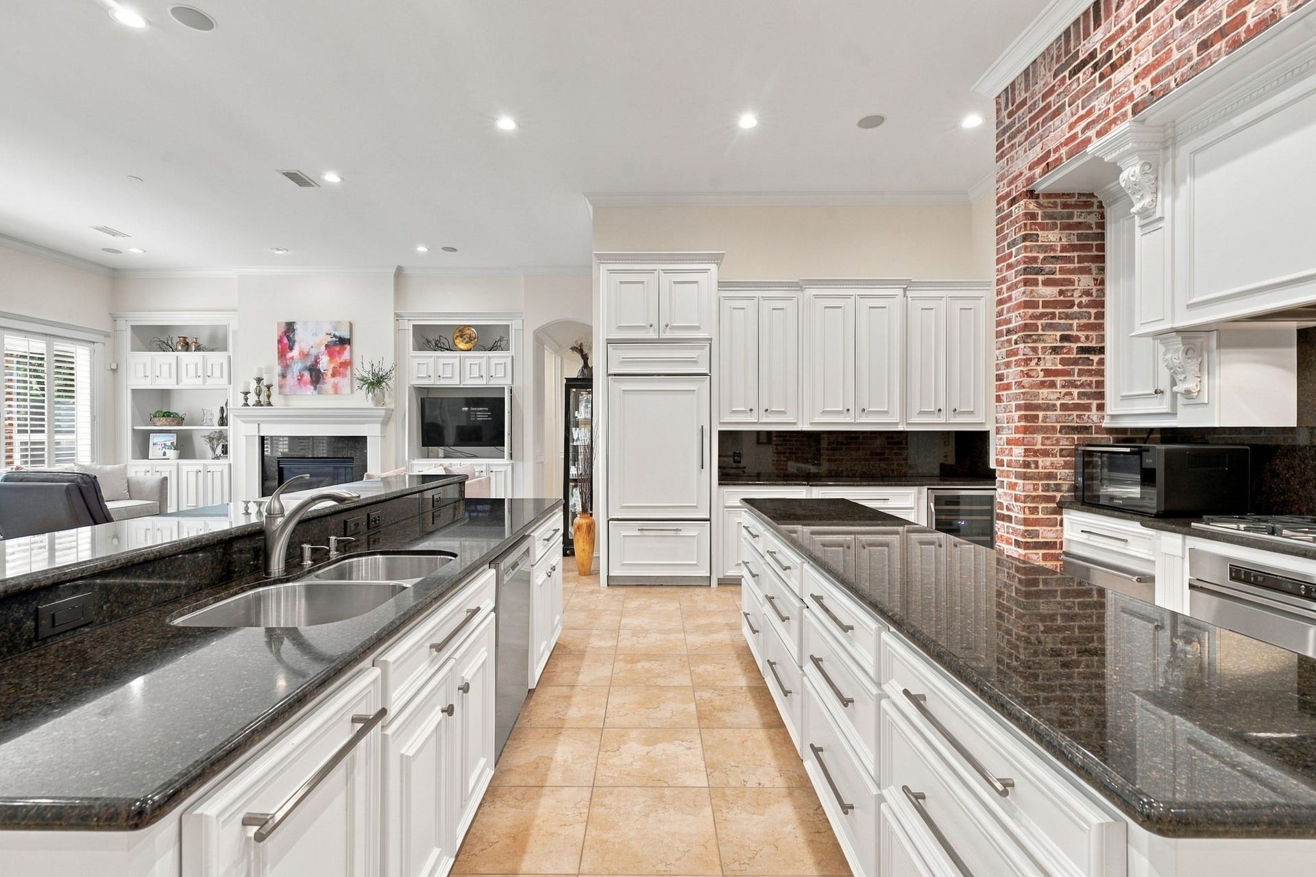 67 W Ambassador Bend, The Woodlands, TX 77382 67 W Ambassador Bend, The Woodlands, TX 77382