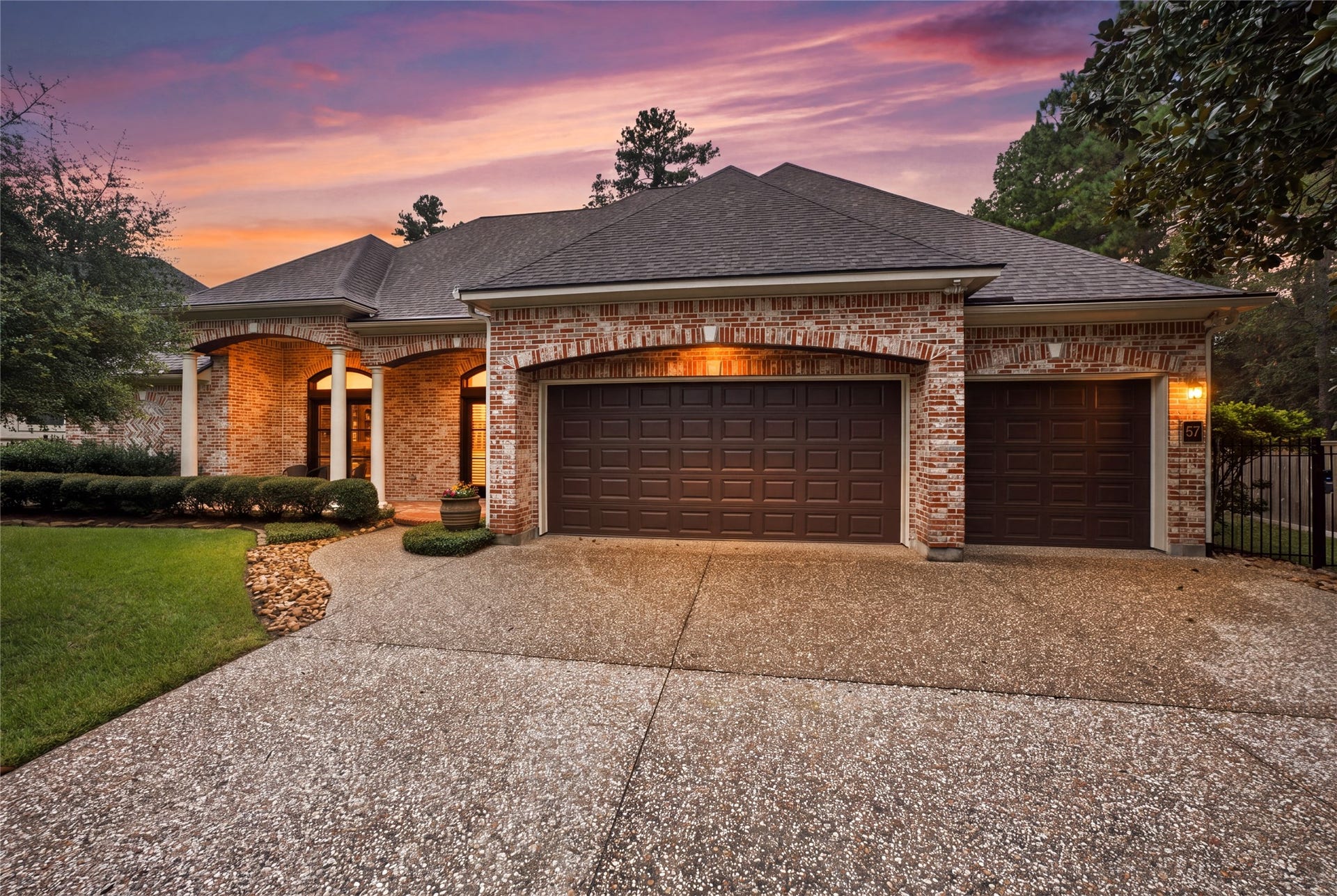 67 W Ambassador Bend, The Woodlands, TX 77382 67 W Ambassador Bend, The Woodlands, TX 77382