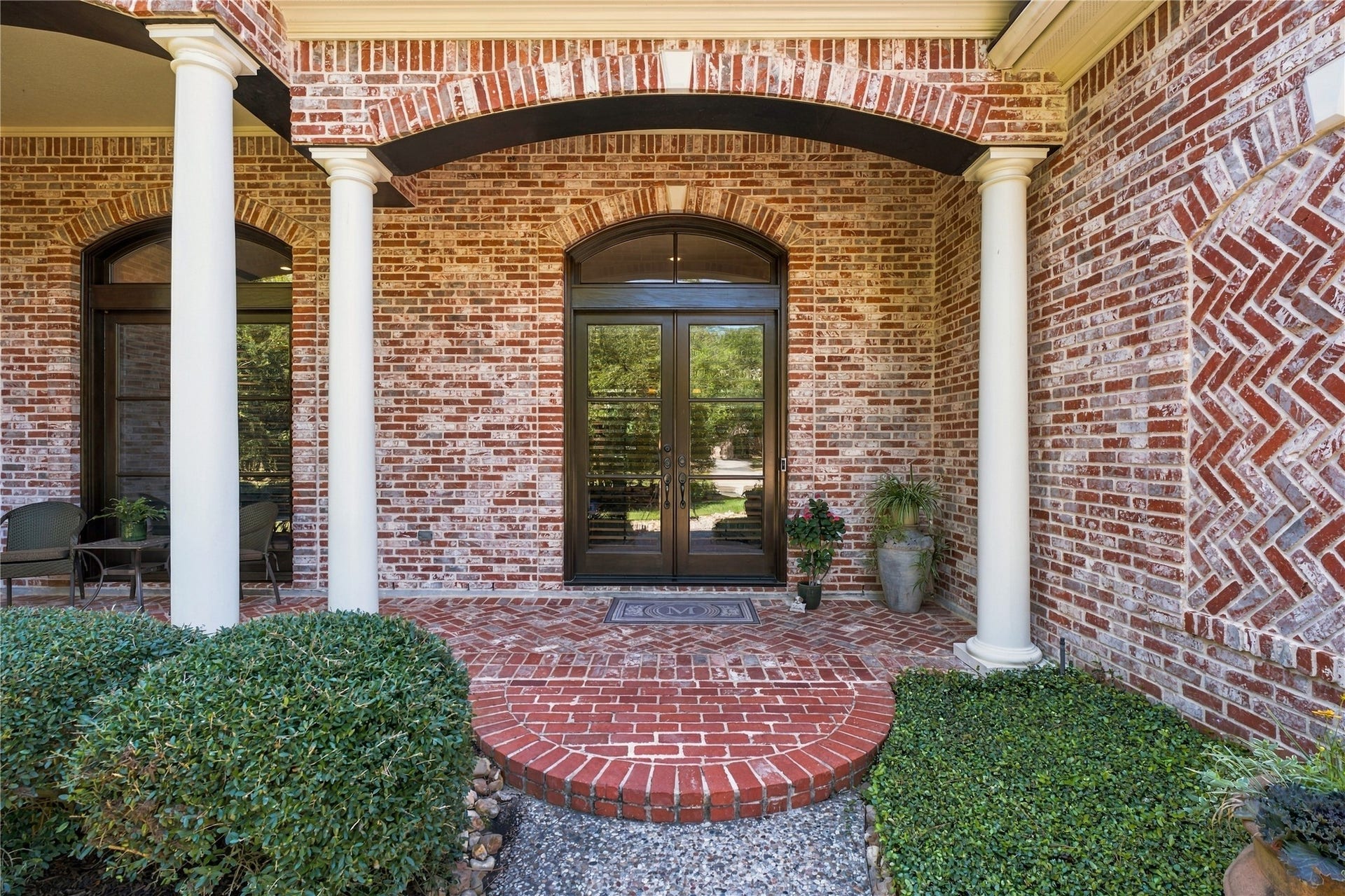 67 W Ambassador Bend, The Woodlands, TX 77382 67 W Ambassador Bend, The Woodlands, TX 77382