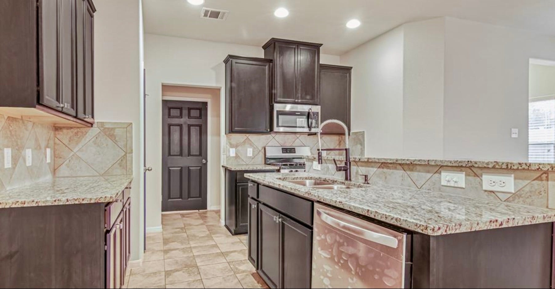 13530 Vista De Oro Street, Houston, TX 77070 13530 Vista De Oro Street, Houston, TX 77070