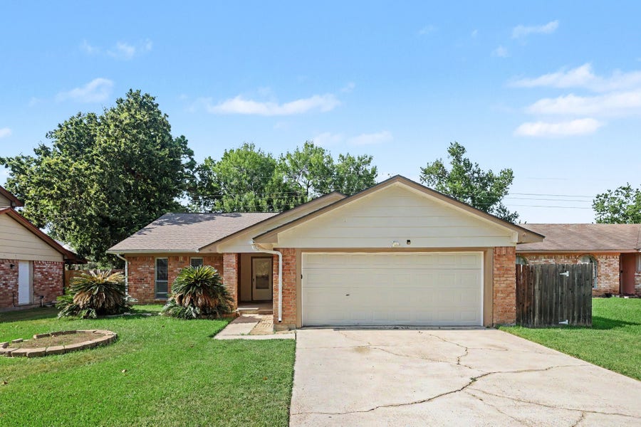 Property photo for 5307 Enchanted Mist Drive, Humble, TX